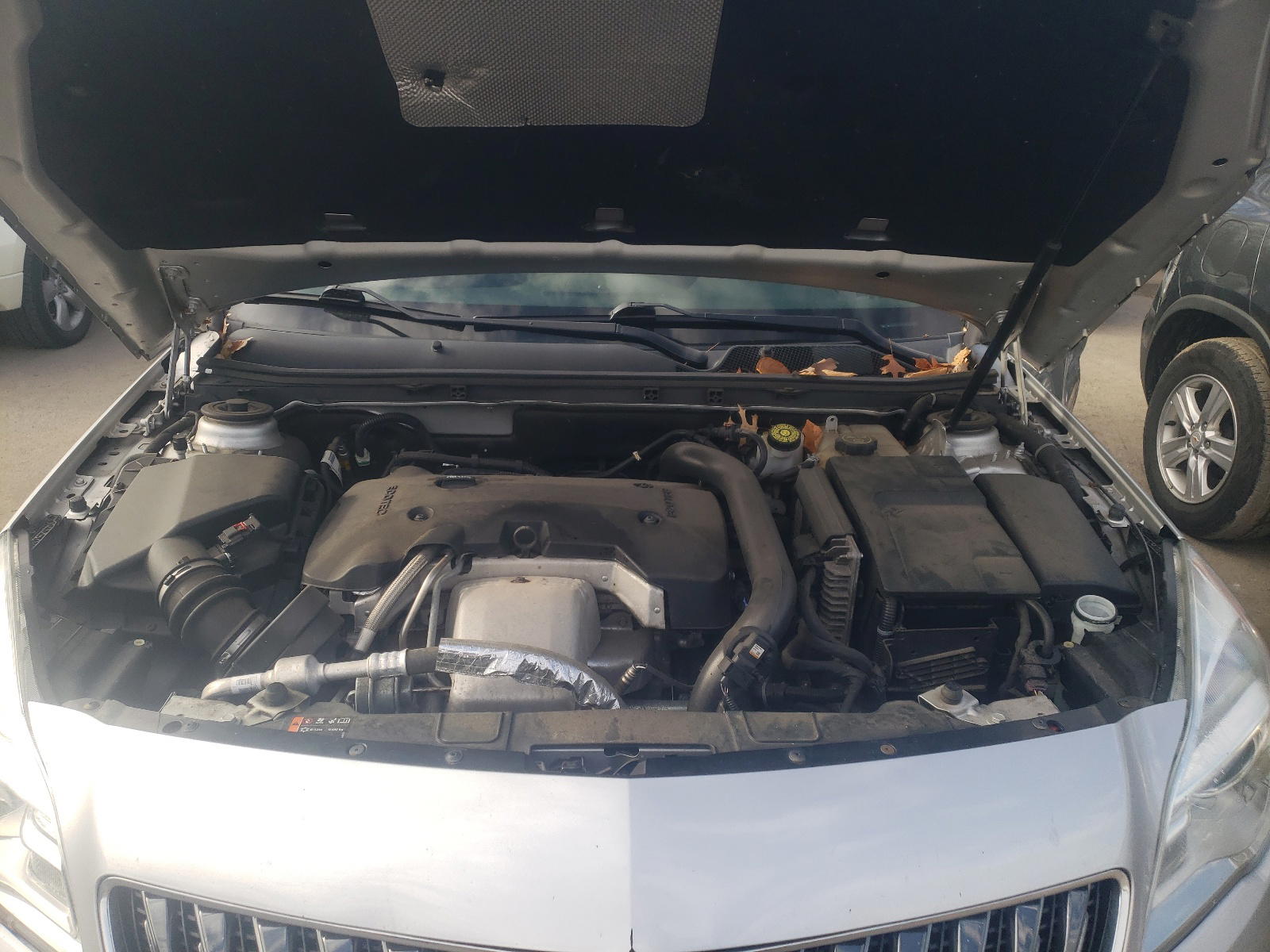 Photo 7 from auction – 2015 BUICK REGAL PREM with VIN 2G4GN5EXXF9188359