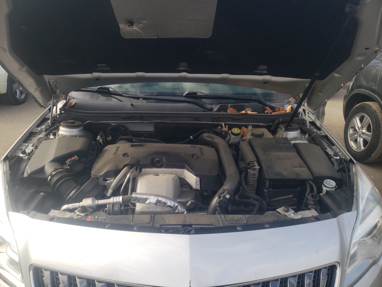صورة رقم 7 من المزاد - 2015 BUICK REGAL PREM مع VIN 2G4GN5EXXF9188359