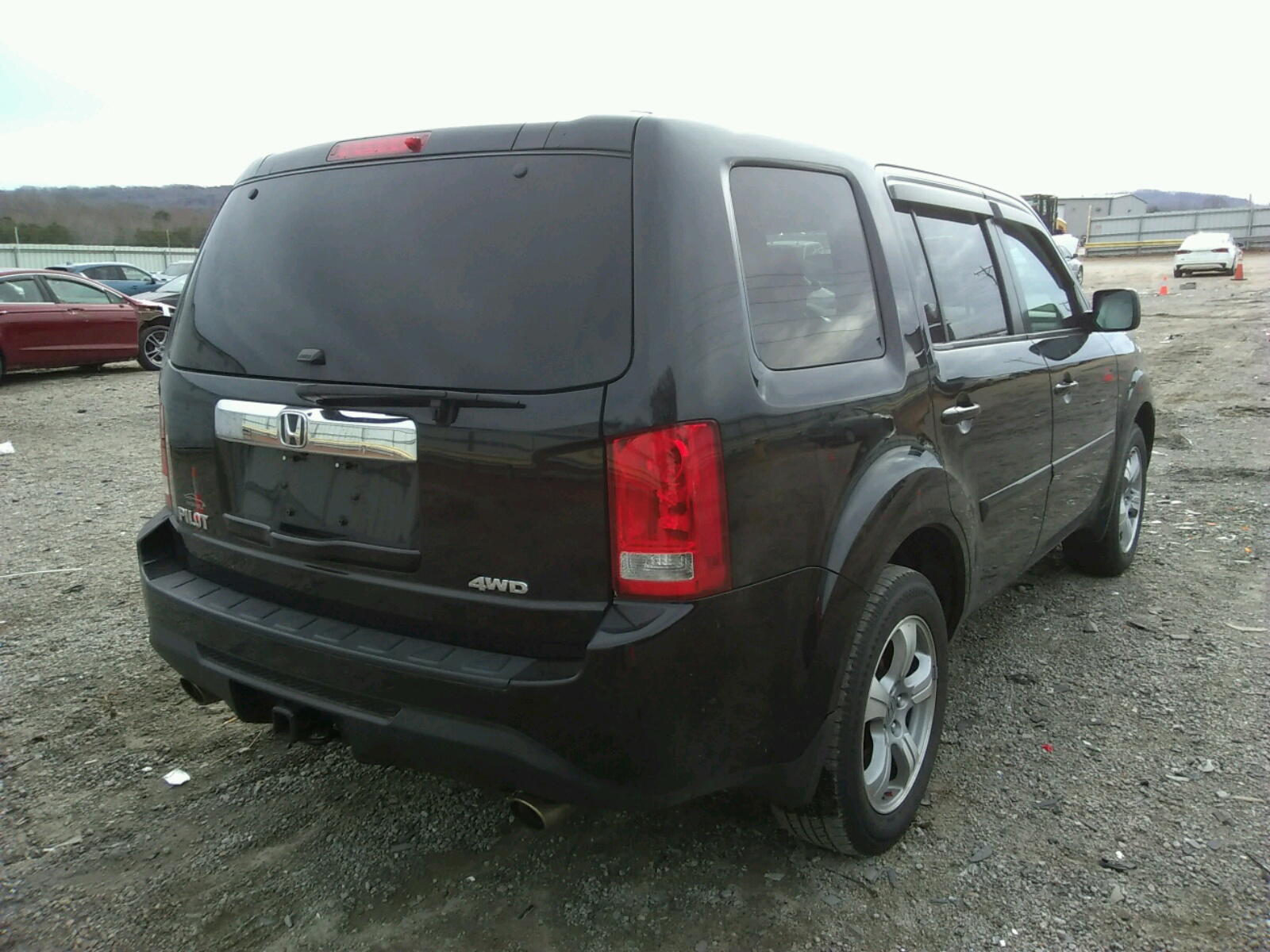 Photo 4 from auction – 2014 HONDA PILOT EXL with VIN 5FNYF4H54EB009611