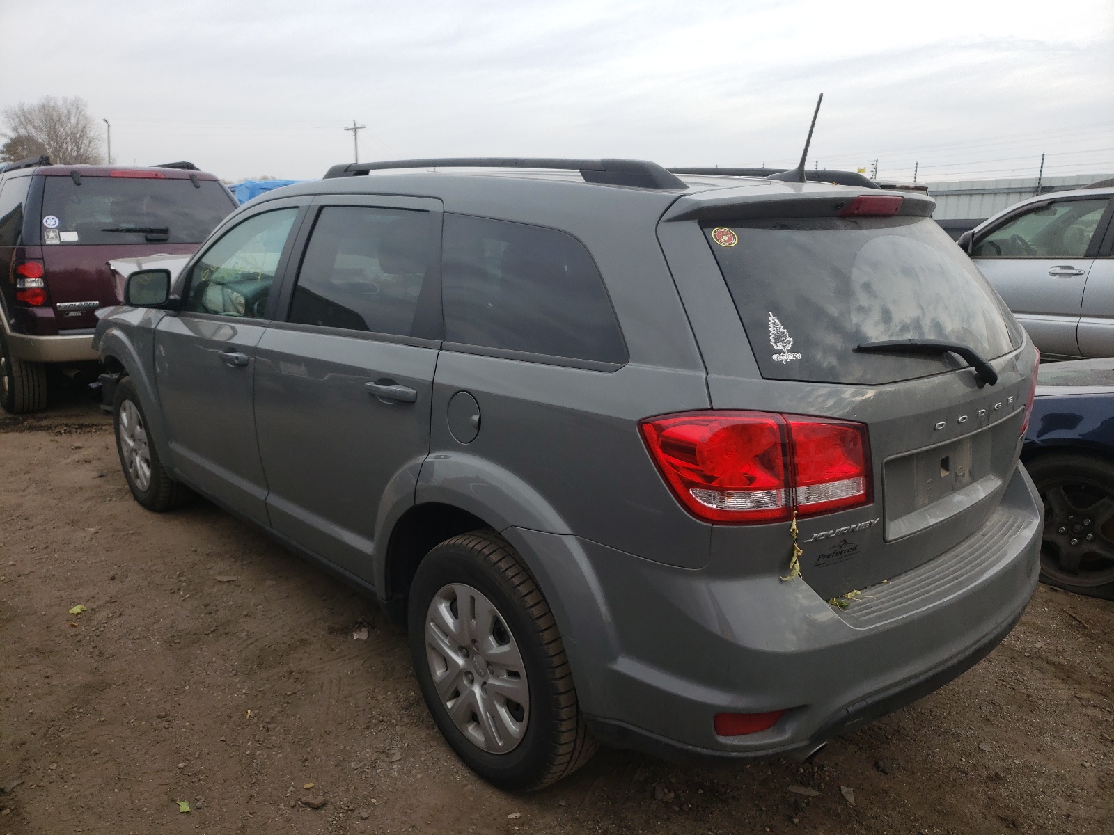 Photo 3 from auction – 2019 DODGE JOURNEY SE with VIN 3C4PDCBG9KT869409