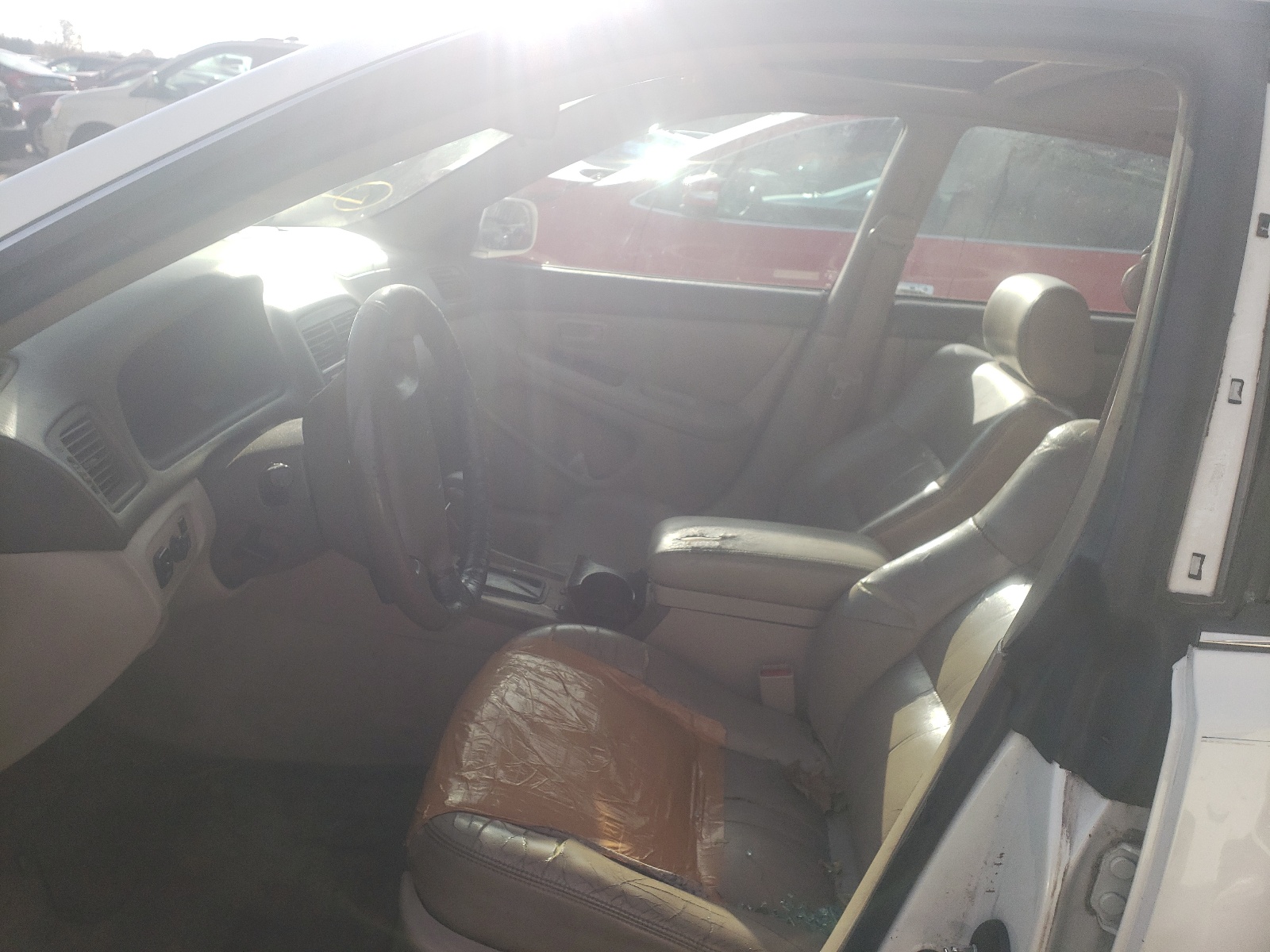 Zdjęcie 5 z aukcji – 1998 LEXUS ES 300 z VIN JT8BF28G1W5026976