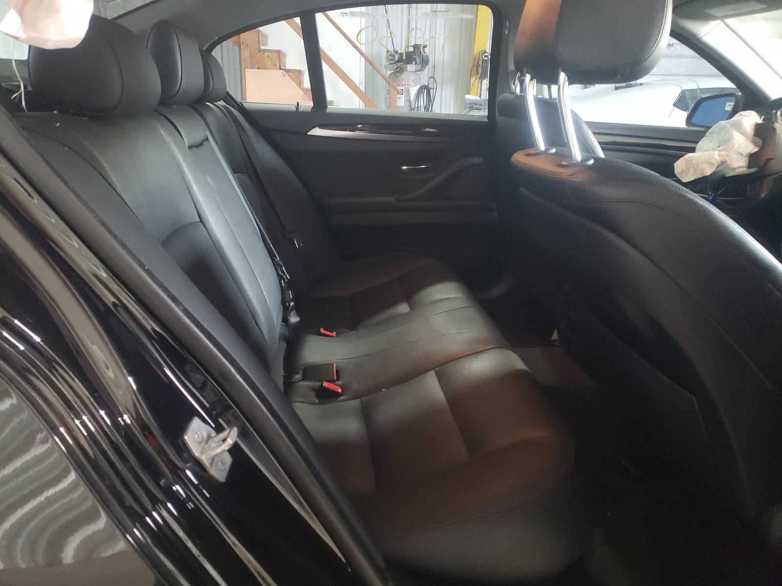 صورة رقم 6 من المزاد - 2016 BMW 528 XI مع VIN WBA5A7C5XGG148013