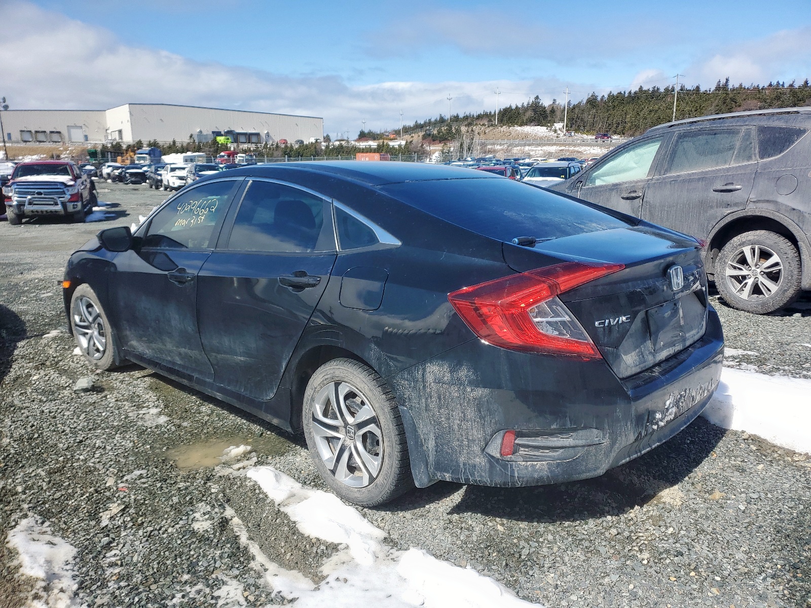Photo 3 from auction – 2016 HONDA CIVIC LX with VIN 2HGFC2F5XGH003270