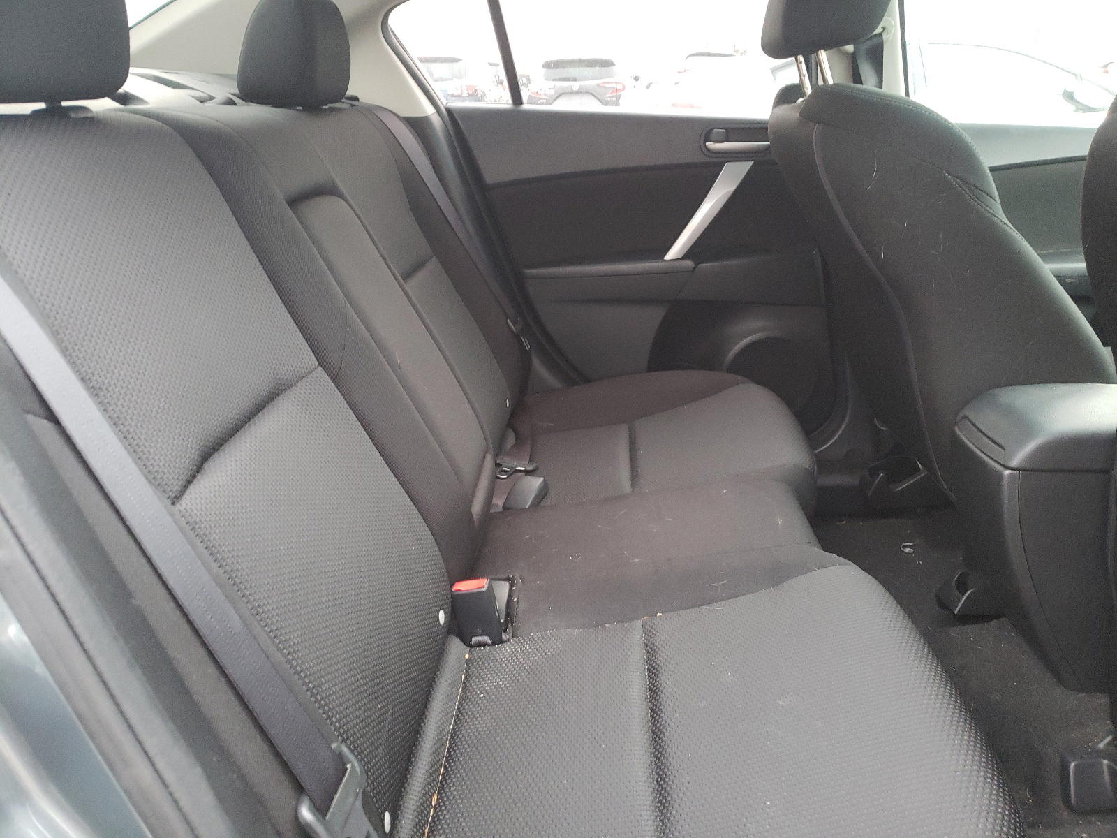 Photo 6 from auction – 2012 MAZDA 3 S with VIN JM1BL1V5XC1502085