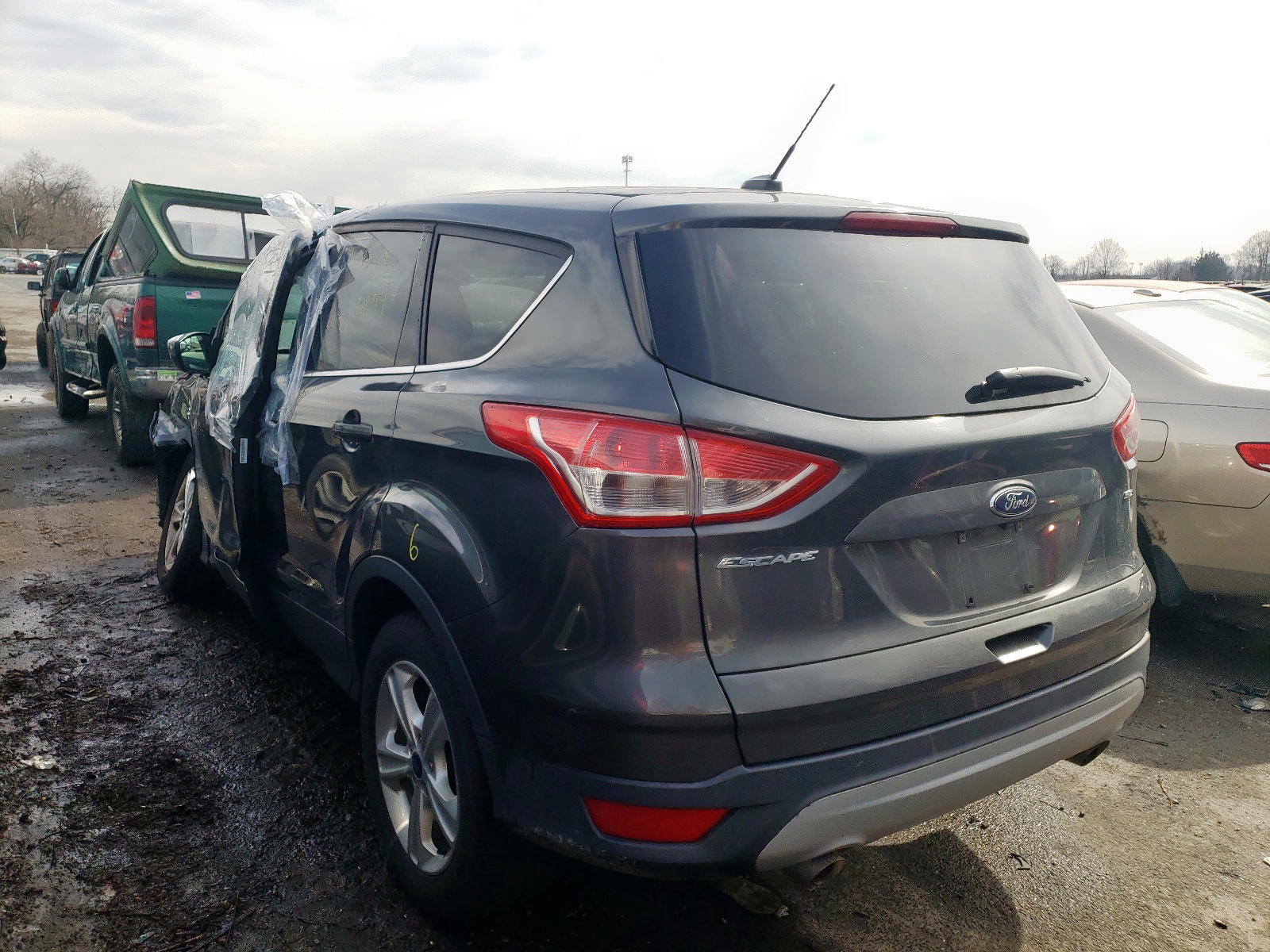 Photo 3 from auction – 2016 FORD ESCAPE SE with VIN 1FMCU0G75GUC91985