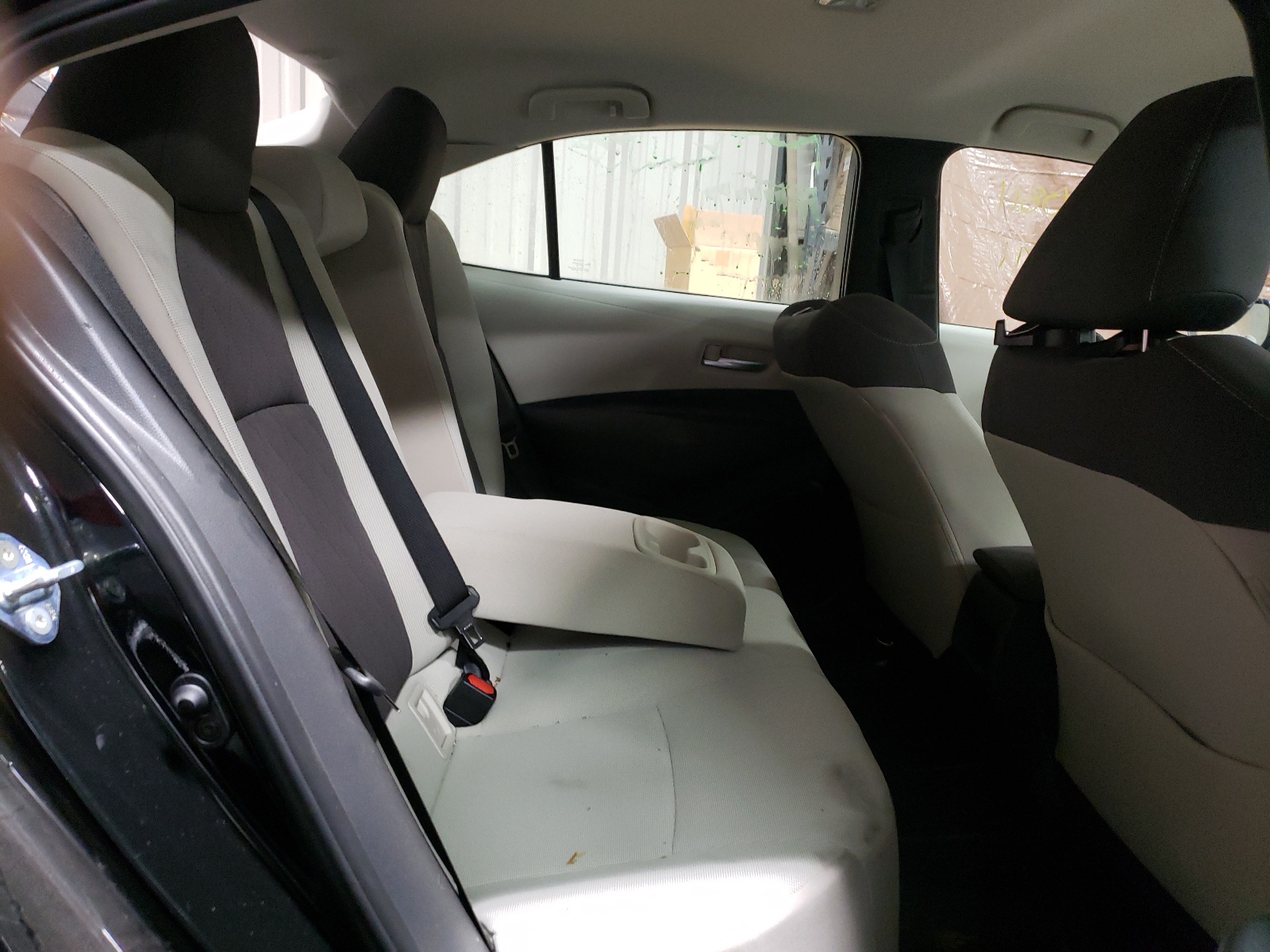 Photo 6 from auction – 2020 TOYOTA COROLLA LE with VIN 5YFEPRAEXLP015423
