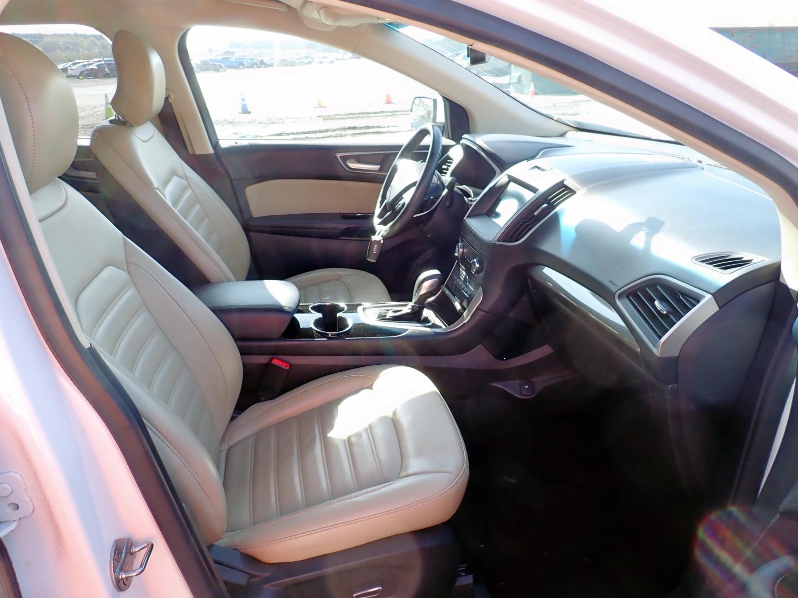 Photo 5 from auction – 2017 FORD EDGE SEL with VIN 2FMPK3J90HBB30633
