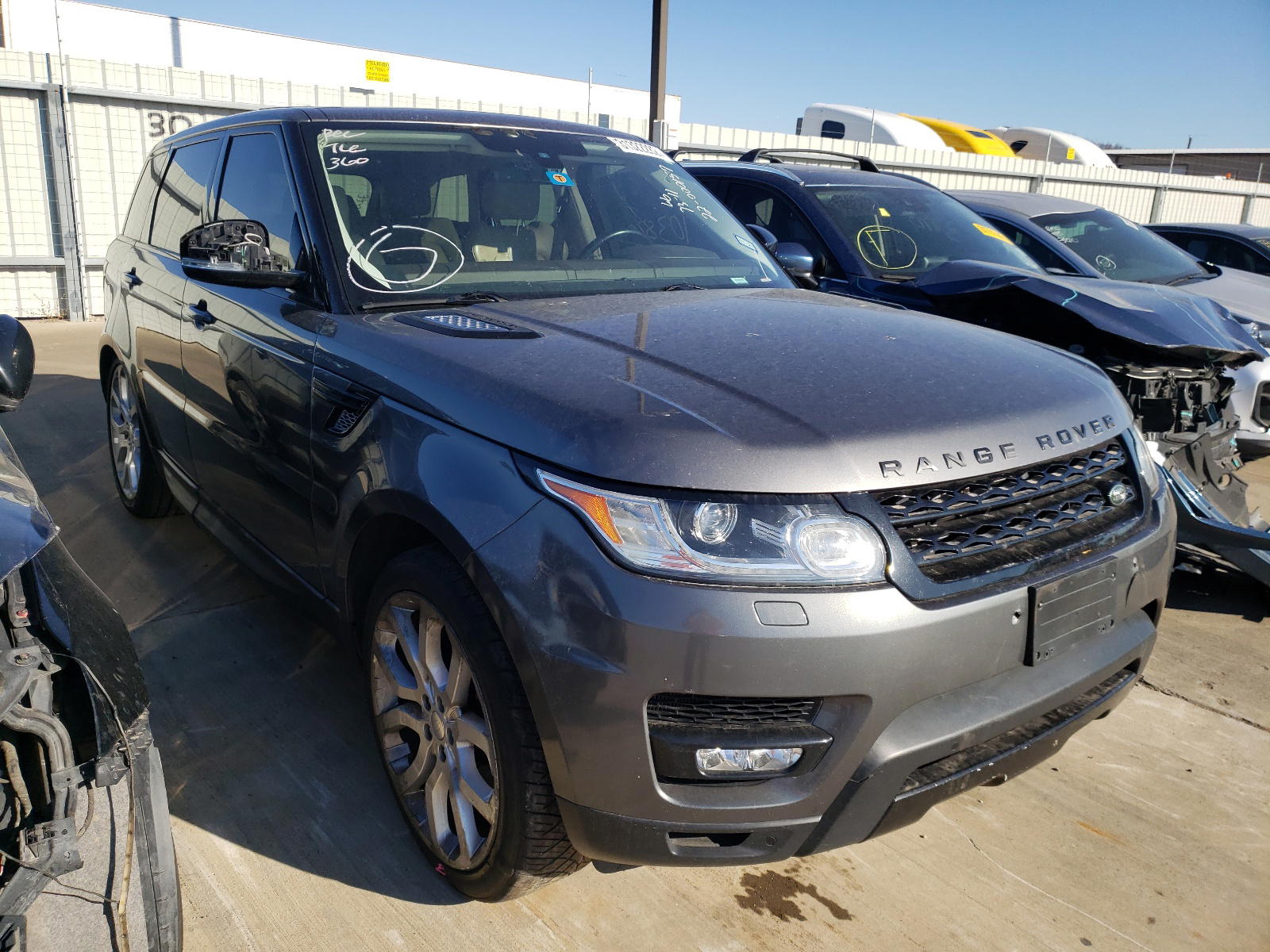 Photo 9 from auction – 2014 LAND ROVER RANGE ROVE with VIN SALWR2EF1EA313593