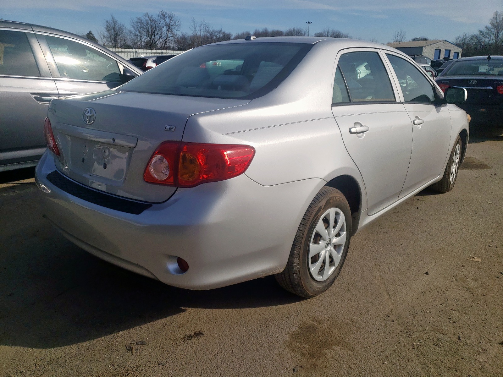 Zdjęcie 4 z aukcji – 2009 TOYOTA COROLLA BA z VIN 2T1BU40E69C010700