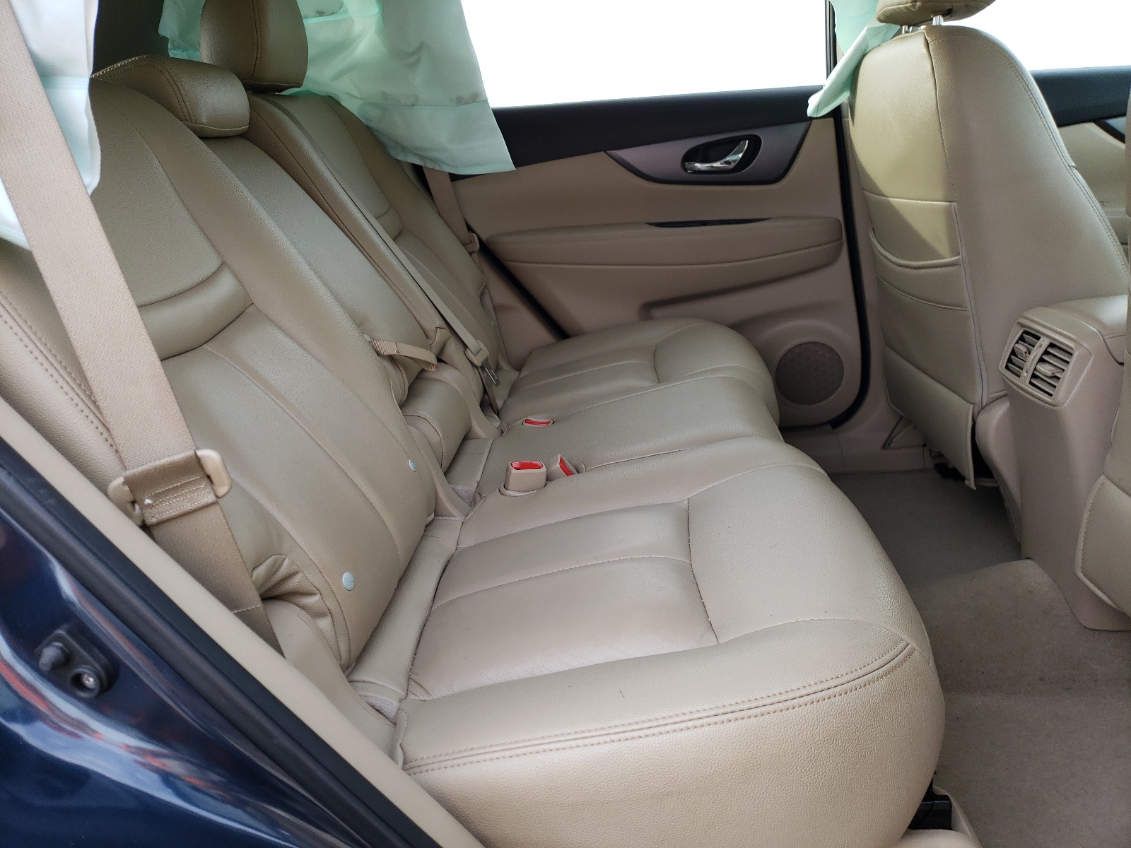 Photo 6 from auction – 2015 NISSAN ROGUE S with VIN 5N1AT2MT5FC923623