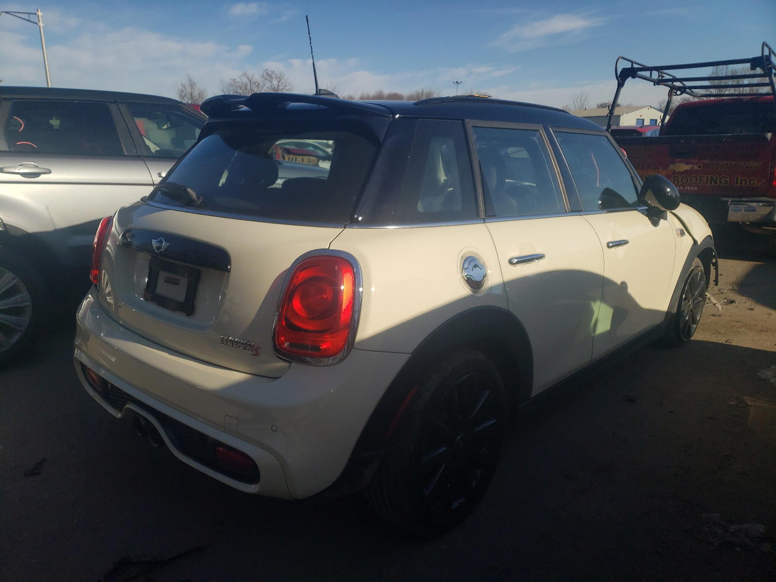 Photo 4 from auction – 2018 MINI COOPER S with VIN WMWXU3C55J2F51073