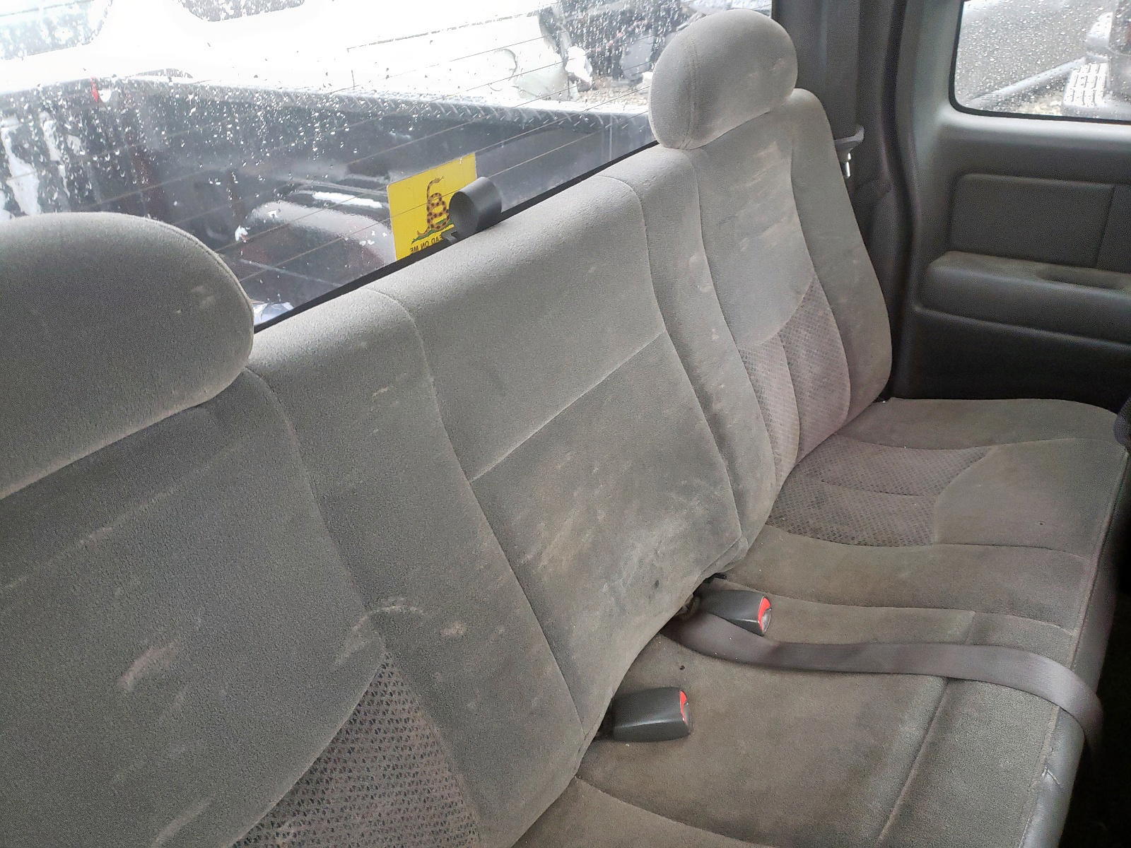Photo 6 from auction – 2004 CHEVROLET SILVERADO with VIN 1GCEC19T64Z177346