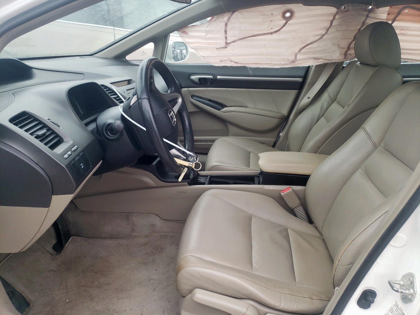 Photo 5 from auction – 2011 HONDA CIVIC EXL with VIN 19XFA1F91BE024367