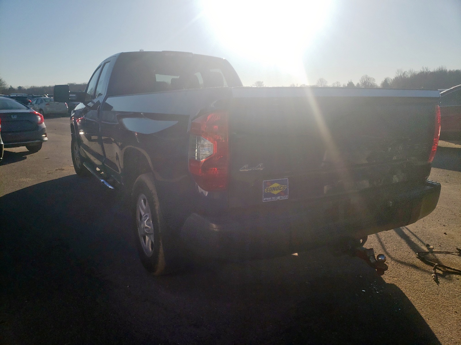 Photo 3 from auction – 2015 TOYOTA TUNDRA DOU with VIN 5TFCY5F19FX018080