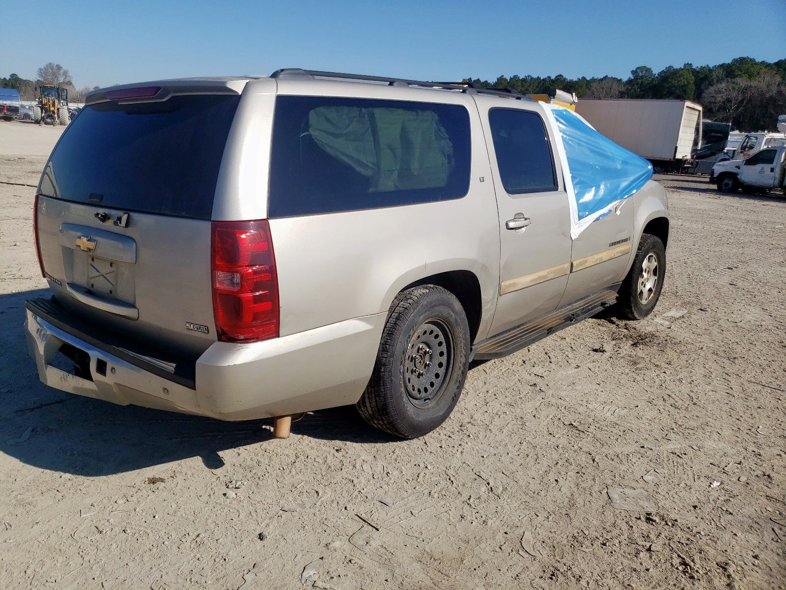 Photo 4 from auction – 2008 CHEVROLET SUBURBAN C with VIN 3GNFC16068G198919