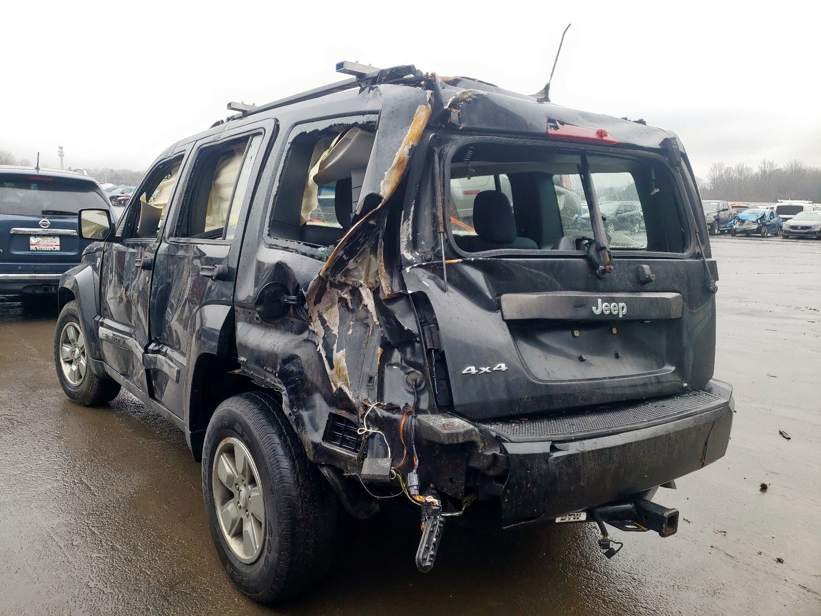 Photo 3 from auction – 2012 JEEP LIBERTY SP with VIN 1C4PJMAK2CW124551