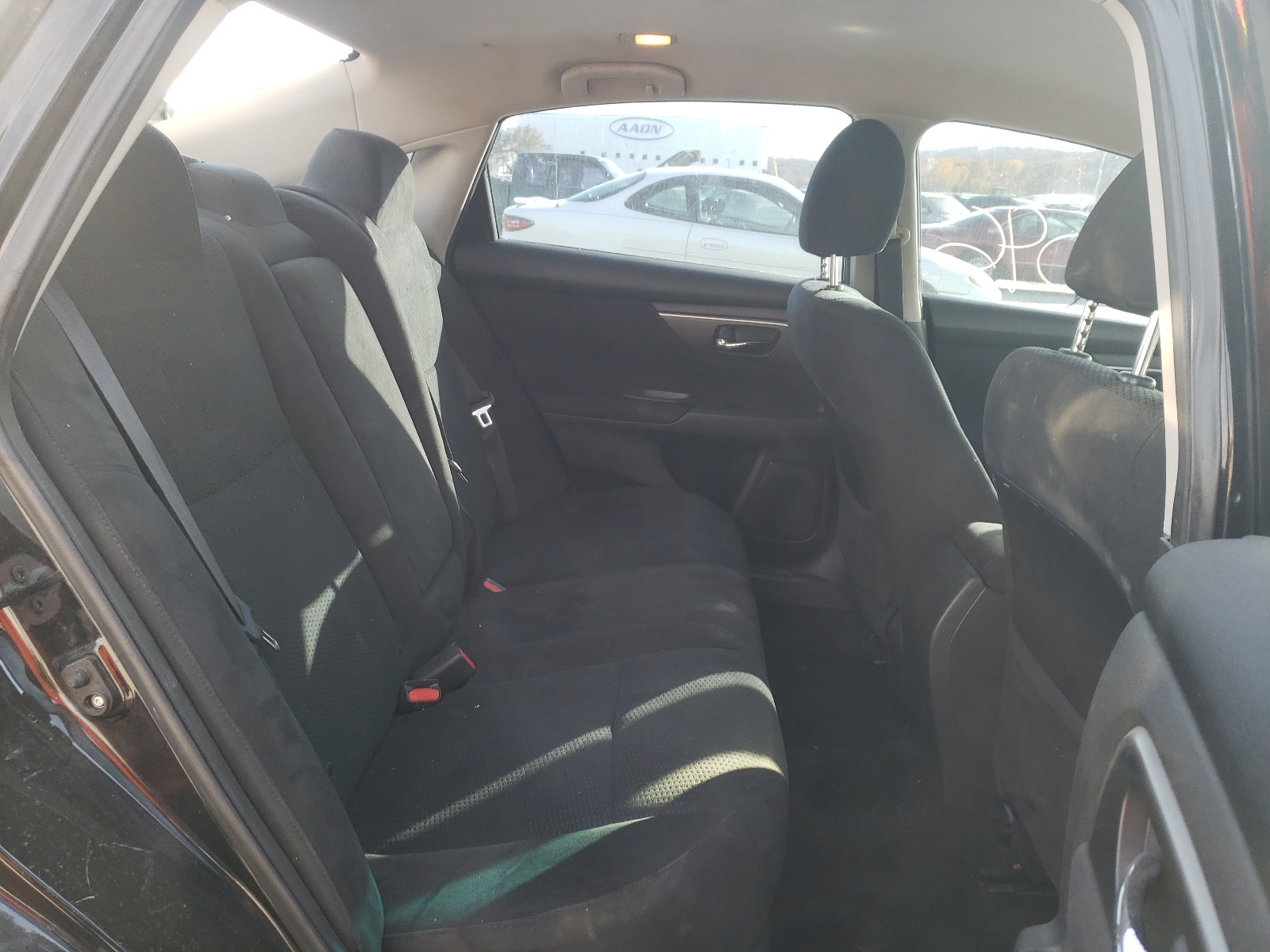 Photo 6 from auction – 2015 NISSAN ALTIMA 2.5 with VIN 1N4AL3AP2FN375303