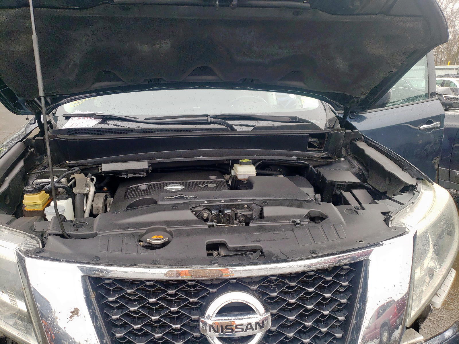 Photo 7 from auction – 2014 NISSAN PATHFINDER with VIN 5N1AR2MM5EC612182