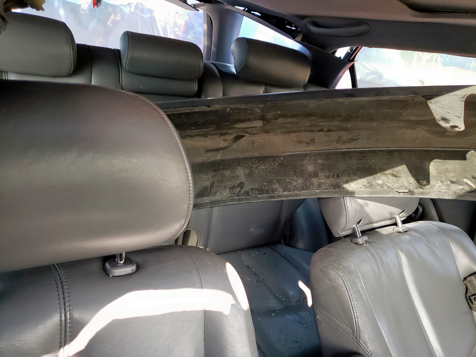 Photo 6 from auction – 2000 LEXUS RX 300 with VIN JT6HF10UXY0114553