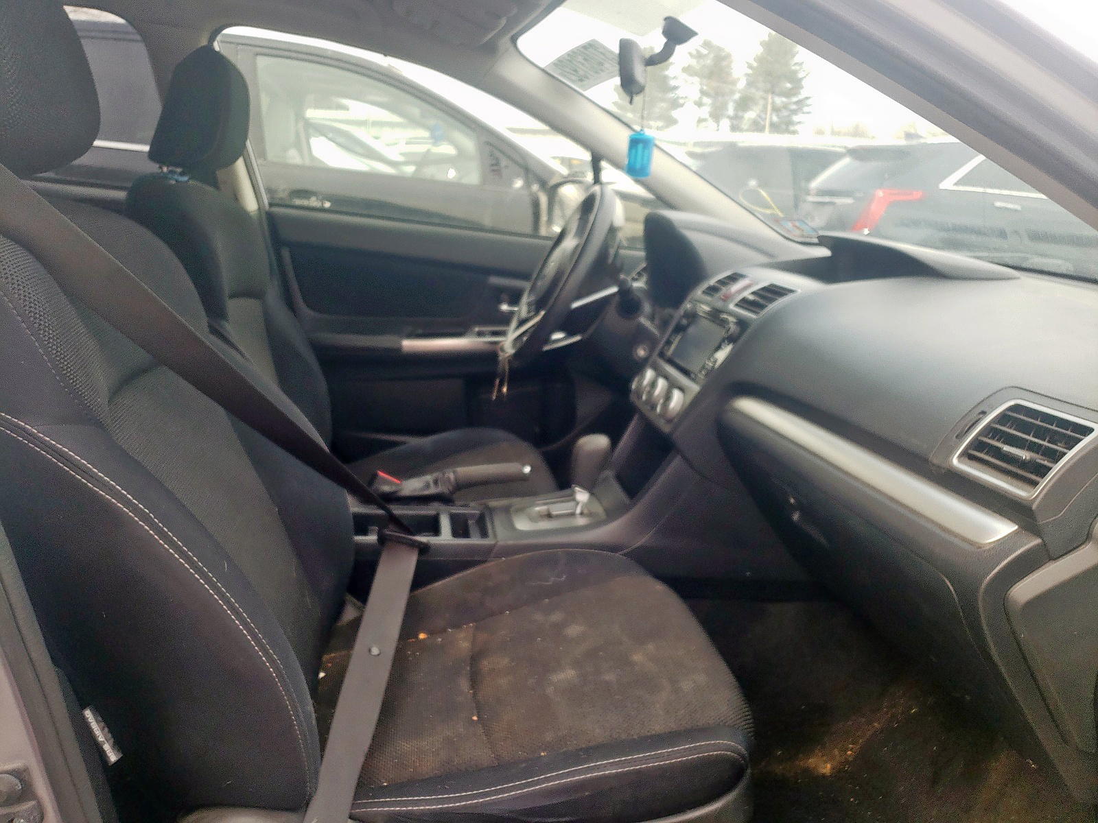 Photo 5 from auction – 2015 SUBARU XV CROSSTR with VIN JF2GPACCXF8279488