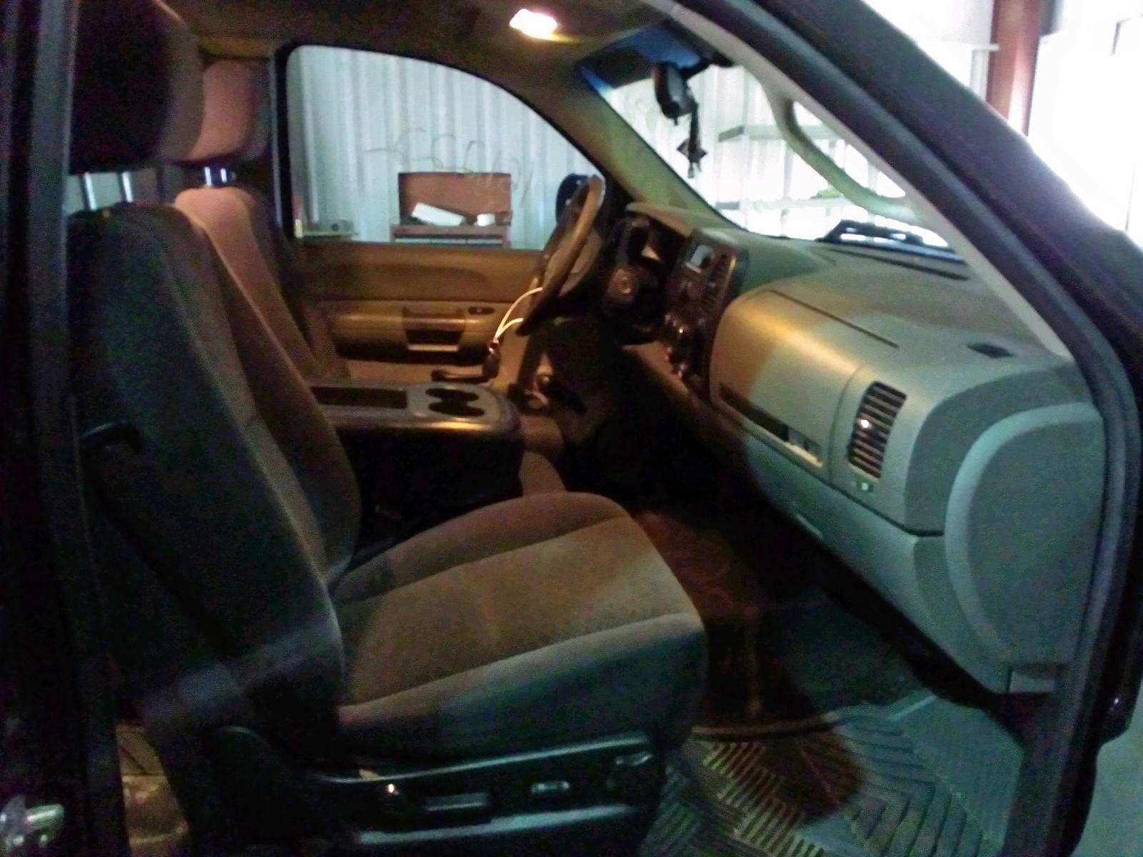 Photo 5 from auction – 2007 CHEVROLET SILVERADO with VIN 2GCEC19C471593084