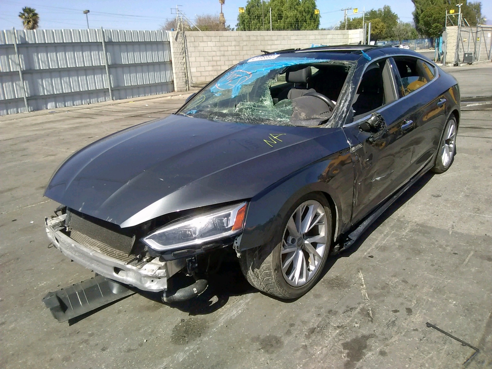 Photo 2 from auction – 2020 AUDI A5 PREMIUM with VIN WAUANCF51LA007089