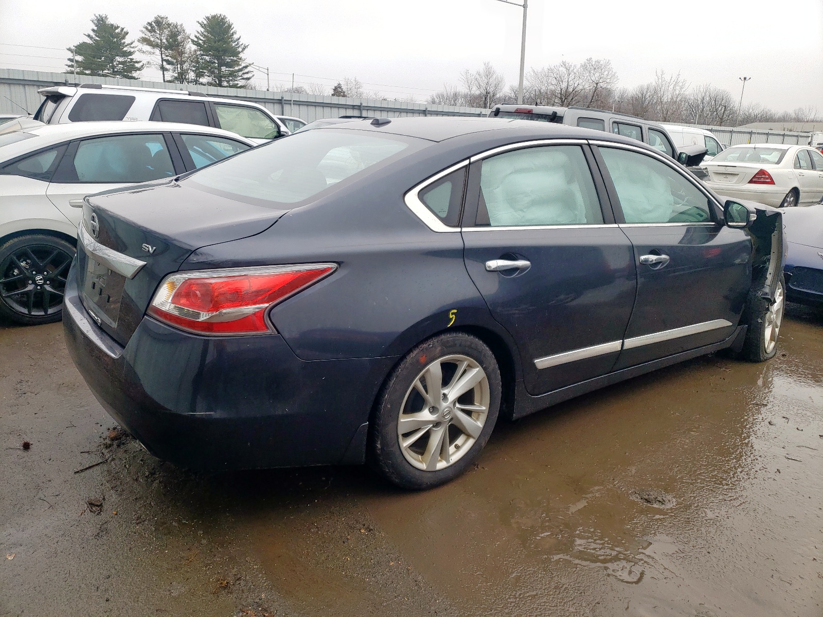 Photo 4 from auction – 2015 NISSAN ALTIMA 2.5 with VIN 1N4AL3AP4FC168374