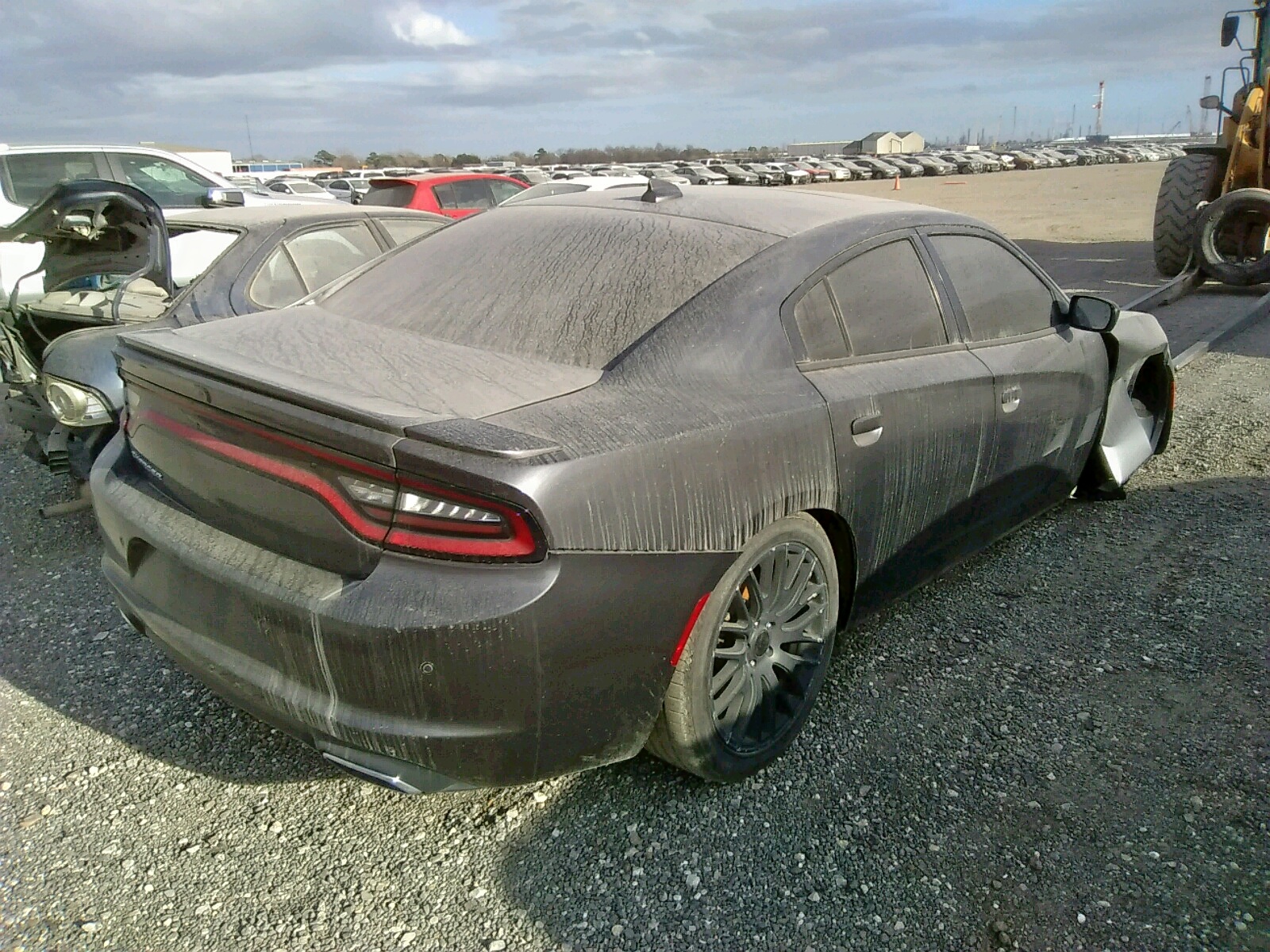 Photo 4 from auction – 2015 DODGE CHARGER SX with VIN 2C3CDXHGXFH881262