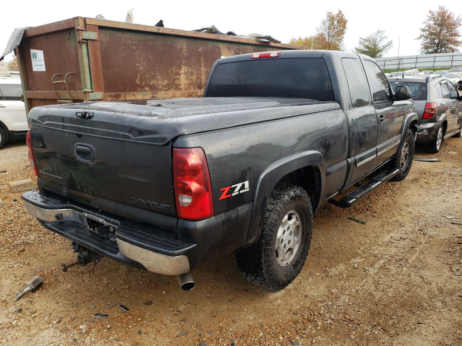 Photo 4 from auction – 2003 CHEVROLET SILVERADO with VIN 2GCEK19T731383494