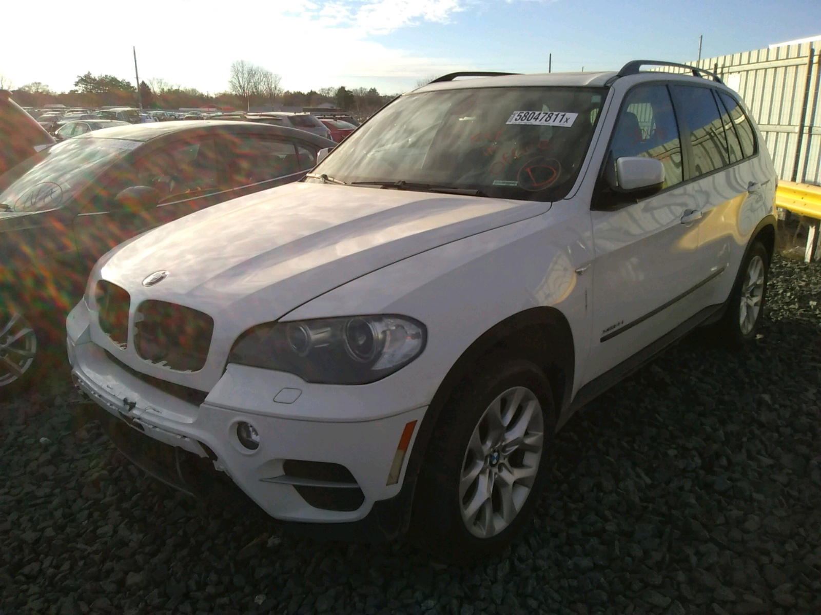 Photo 2 from auction – 2011 BMW X5 XDRIVE3 with VIN 5UXZV4C59BL742811
