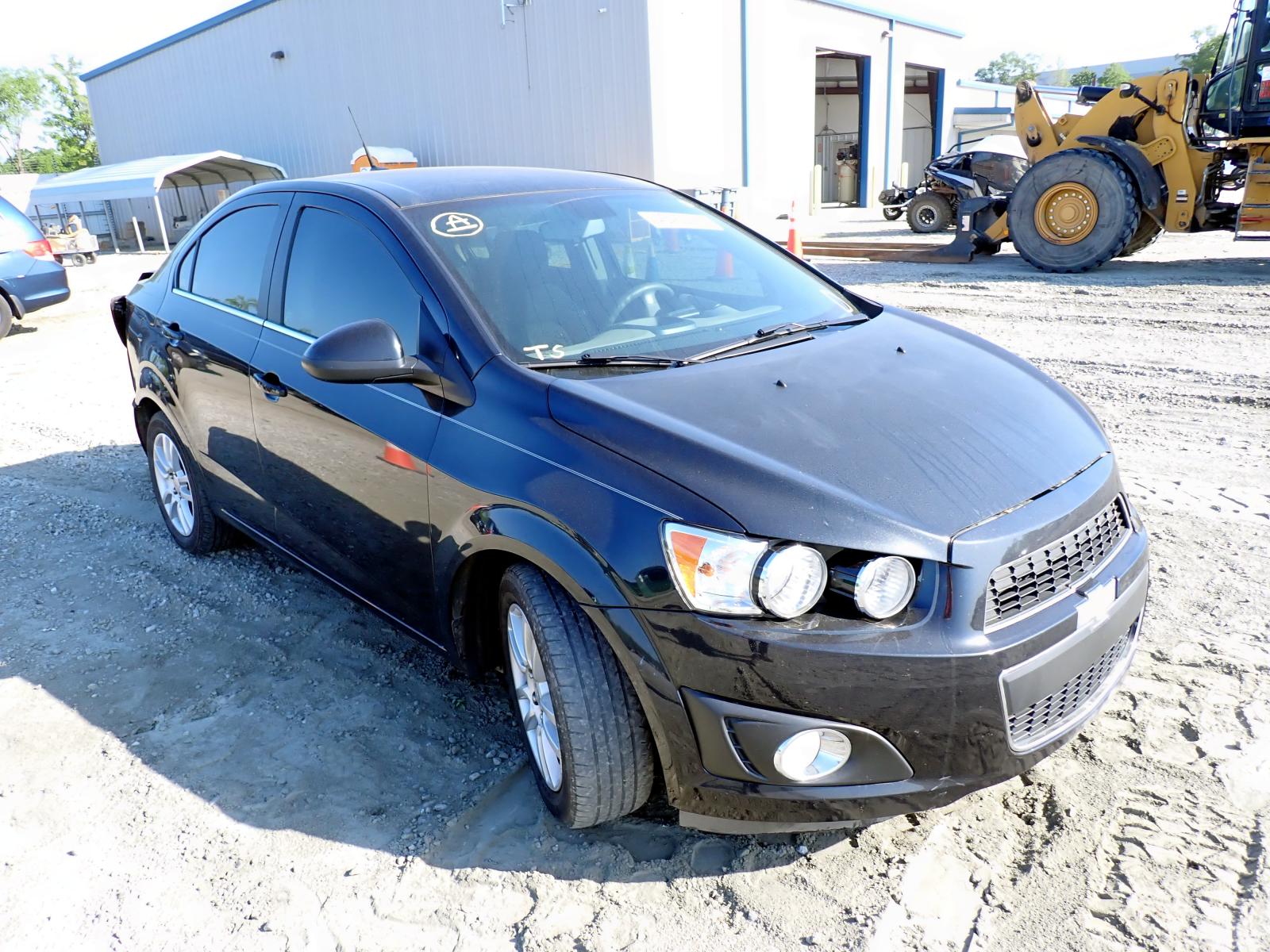 CHEVROLET SONIC 2013 with VIN 1G1JC5SHXD4130676 - Photo from auction