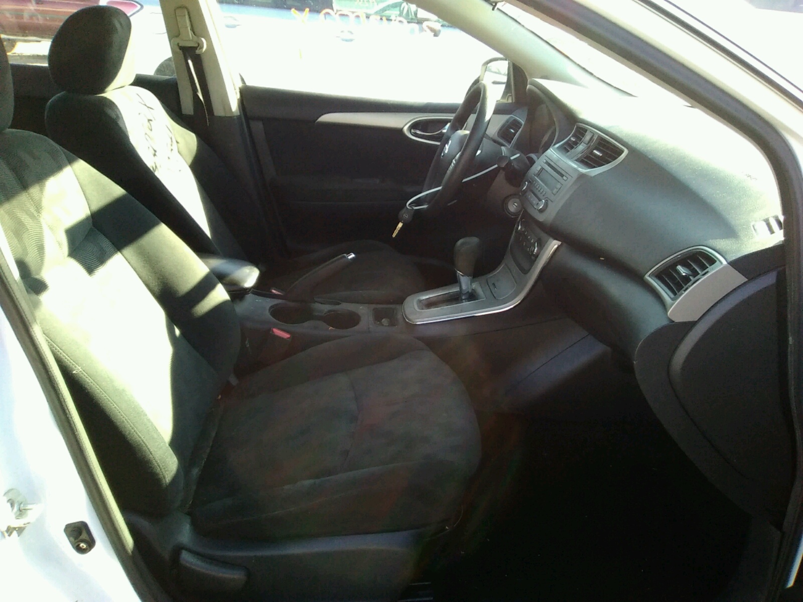 Photo 5 from auction – 2013 NISSAN SENTRA S with VIN 3N1AB7AP7DL764233