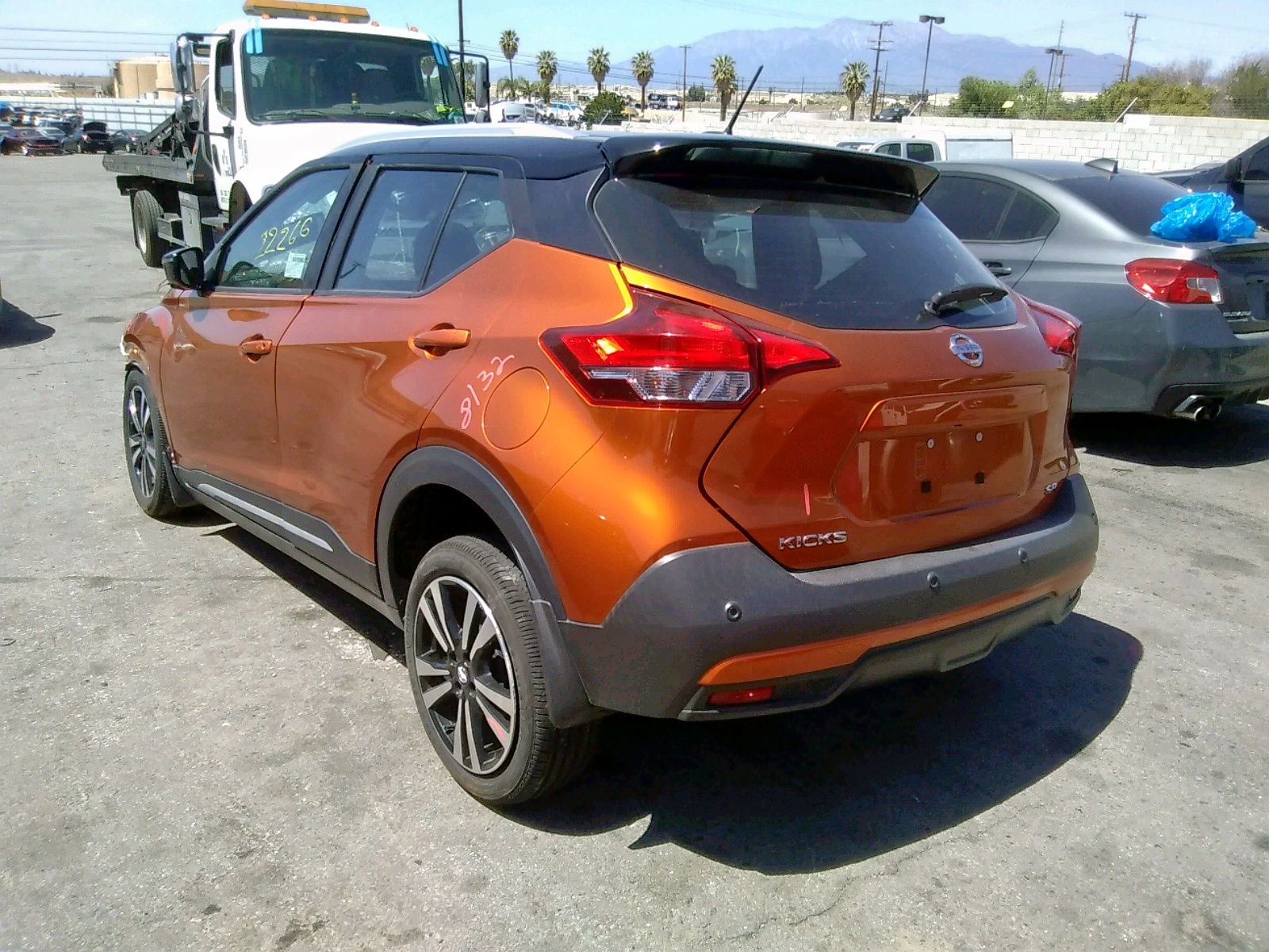 Photo 3 from auction – 2020 NISSAN KICKS SR with VIN 3N1CP5DV5LL506378