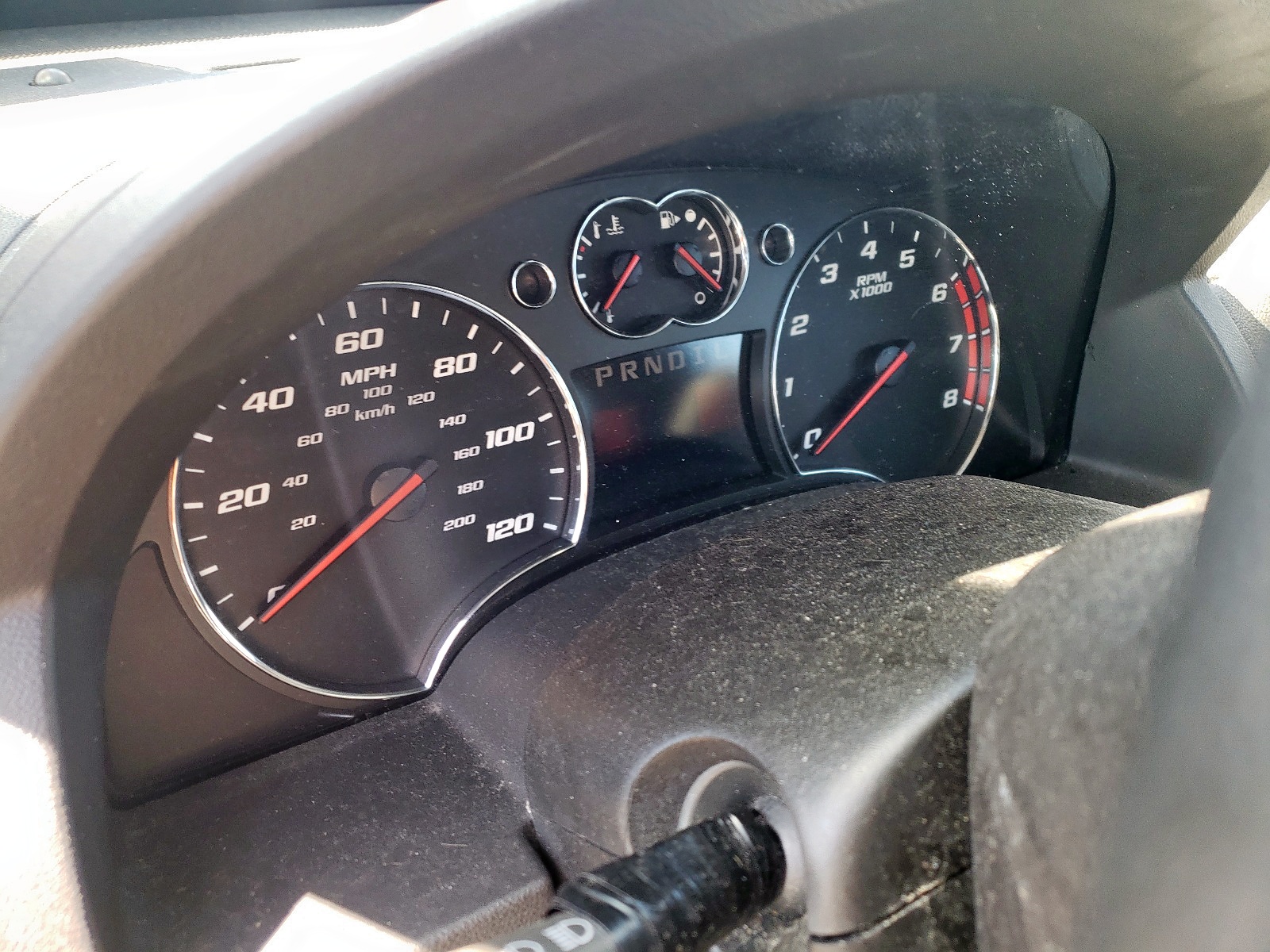 Photo 8 from auction – 2007 CHEVROLET EQUINOX LS with VIN 2CNDL23F376063076