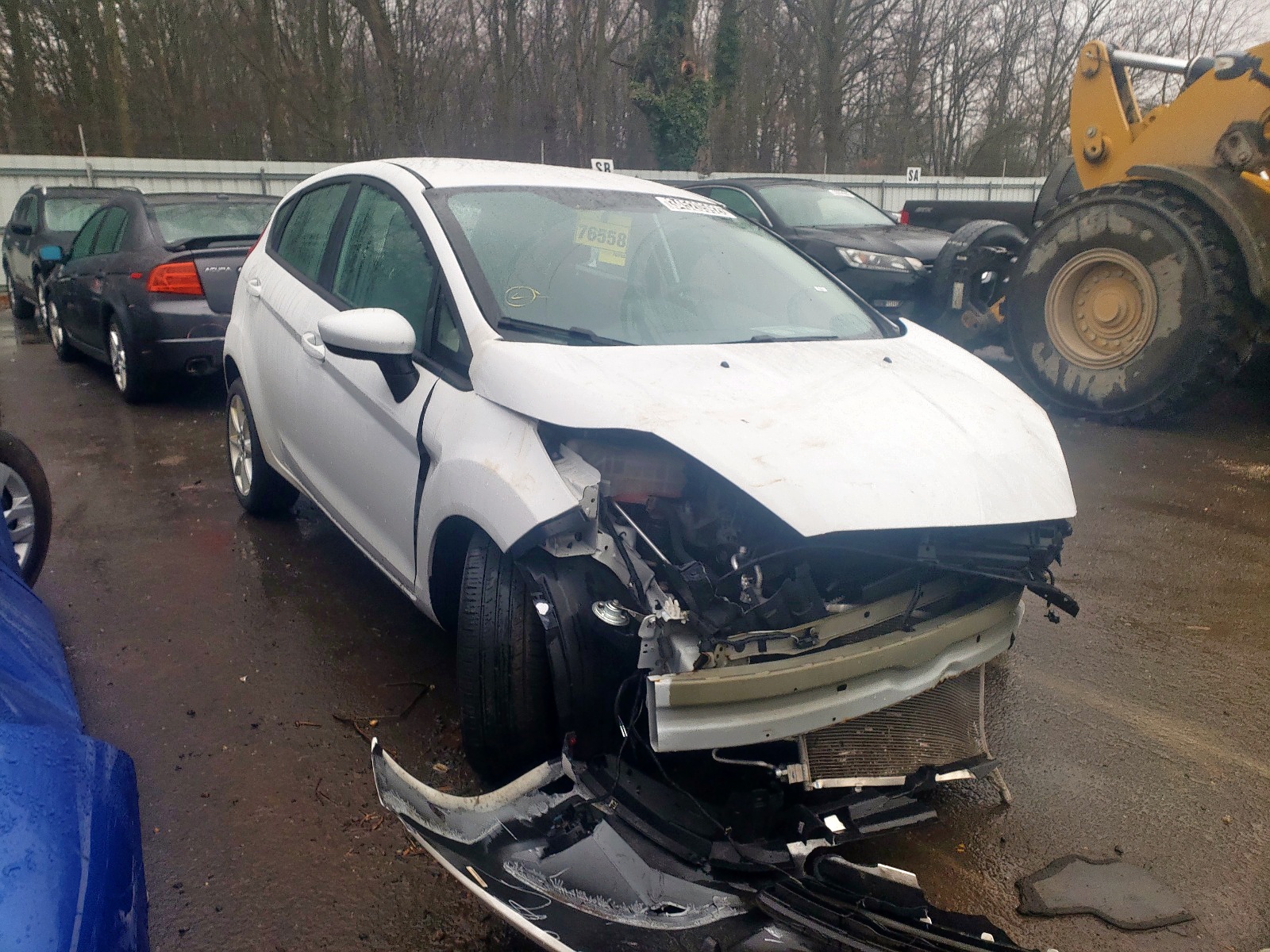 FORD FIESTA SE 2019 with VIN 3FADP4EJ7KM148559 - Photo from auction