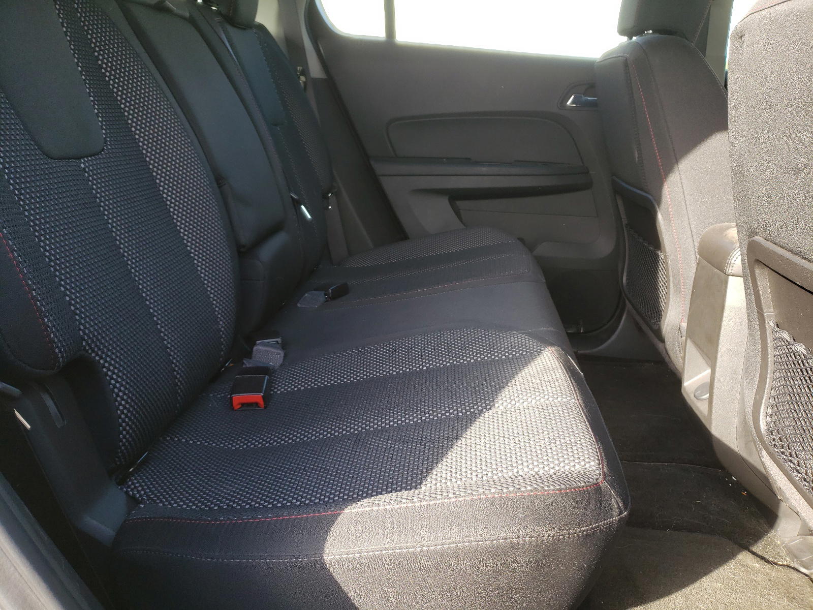 Photo 6 from auction – 2017 CHEVROLET EQUINOX LS with VIN 2GNFLEEK9H6217646