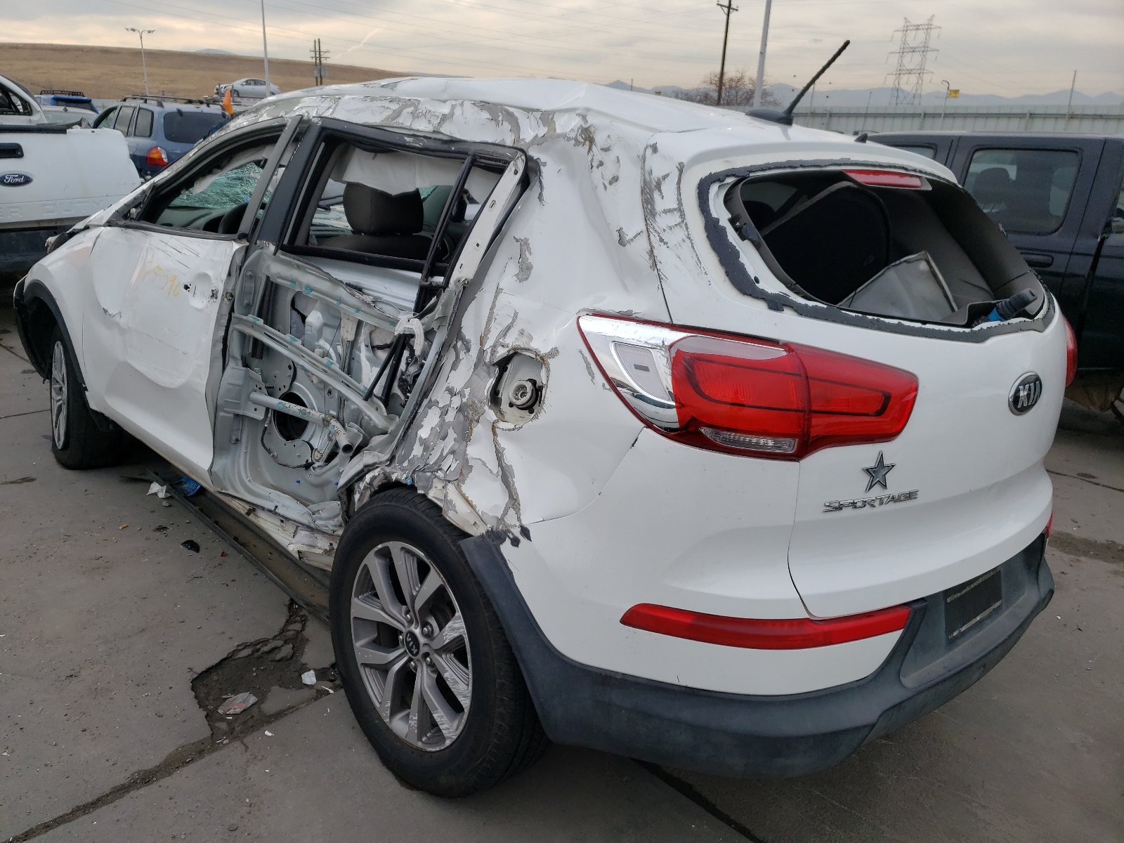 Photo 3 from auction – 2014 KIA SPORTAGE B with VIN KNDPB3ACXE7557757