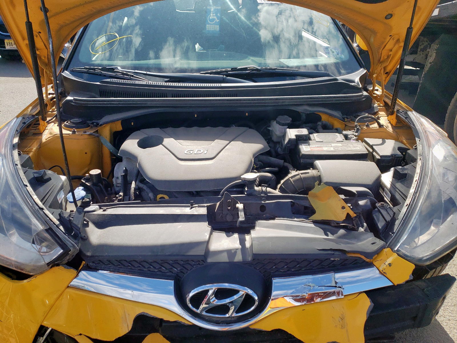 Photo 7 from auction – 2014 HYUNDAI VELOSTER with VIN KMHTC6AD9EU201772
