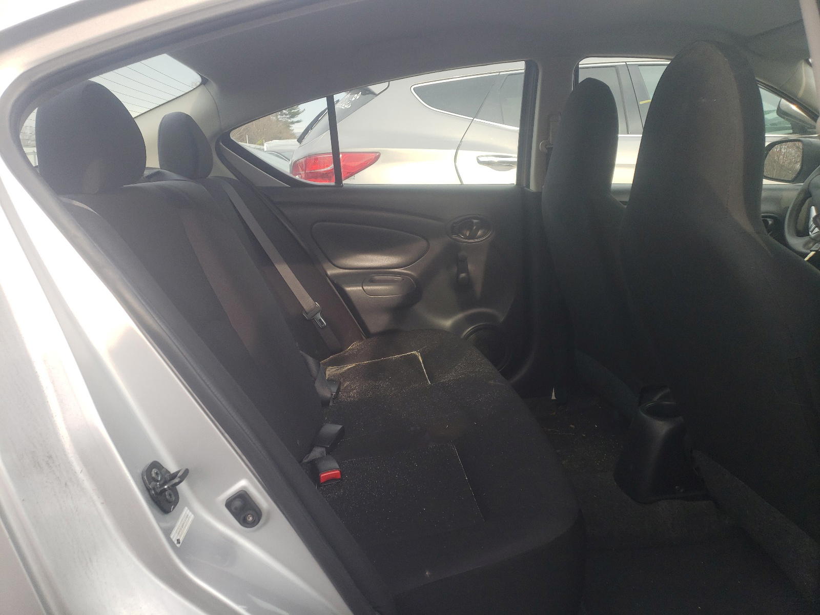 Photo 6 from auction – 2015 NISSAN VERSA S with VIN 3N1CN7AP1FL822565
