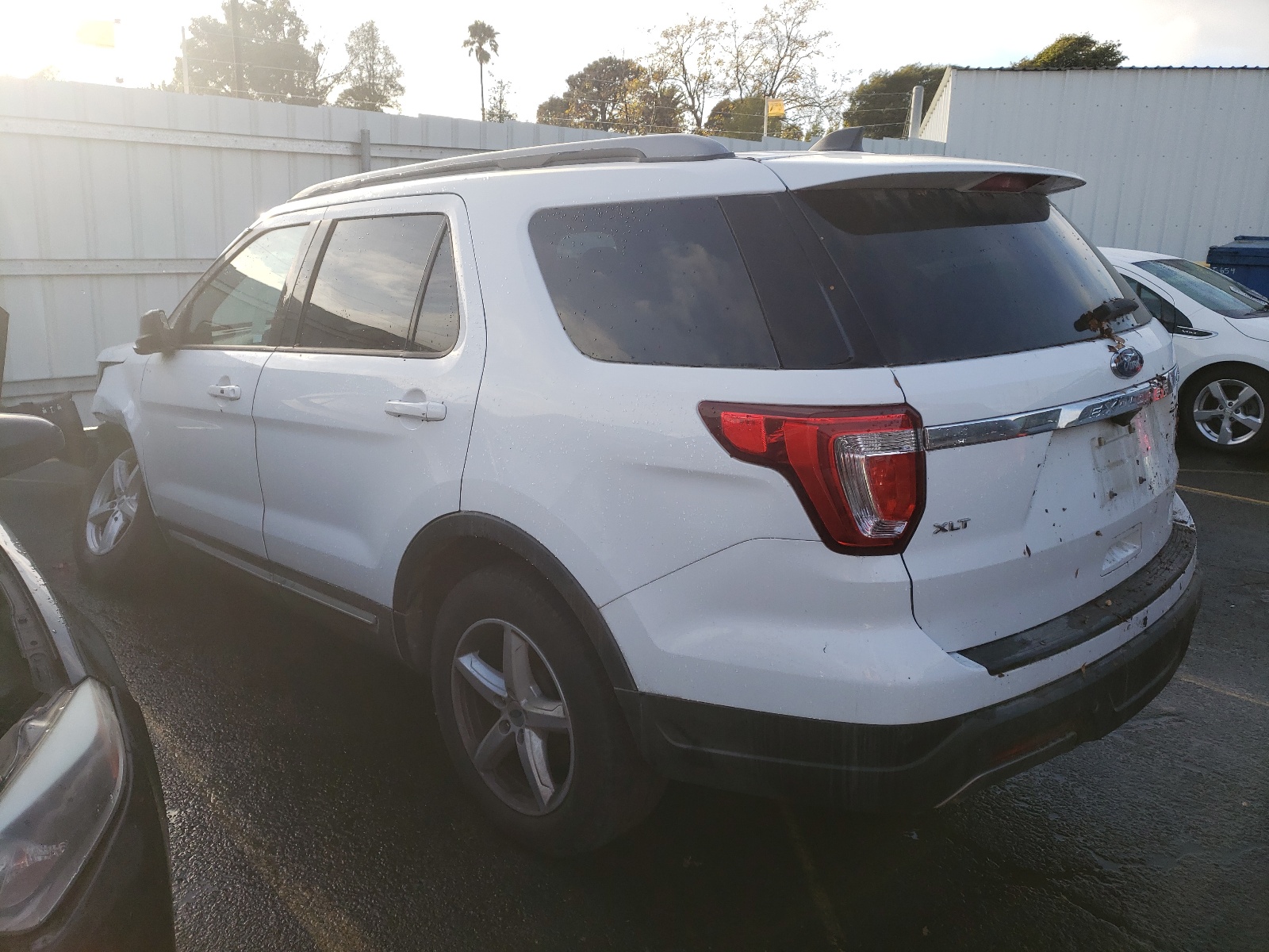 صورة رقم 3 من المزاد - 2019 FORD EXPLORER X مع VIN 1FM5K7D83KGB09664