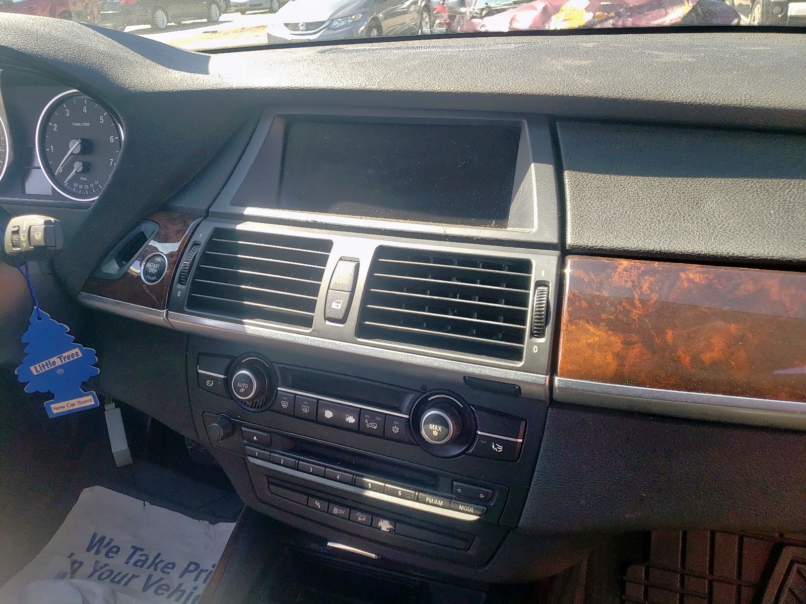 Photo 9 from auction – 2010 BMW X5 XDRIVE3 with VIN 5UXFE4C59AL276699