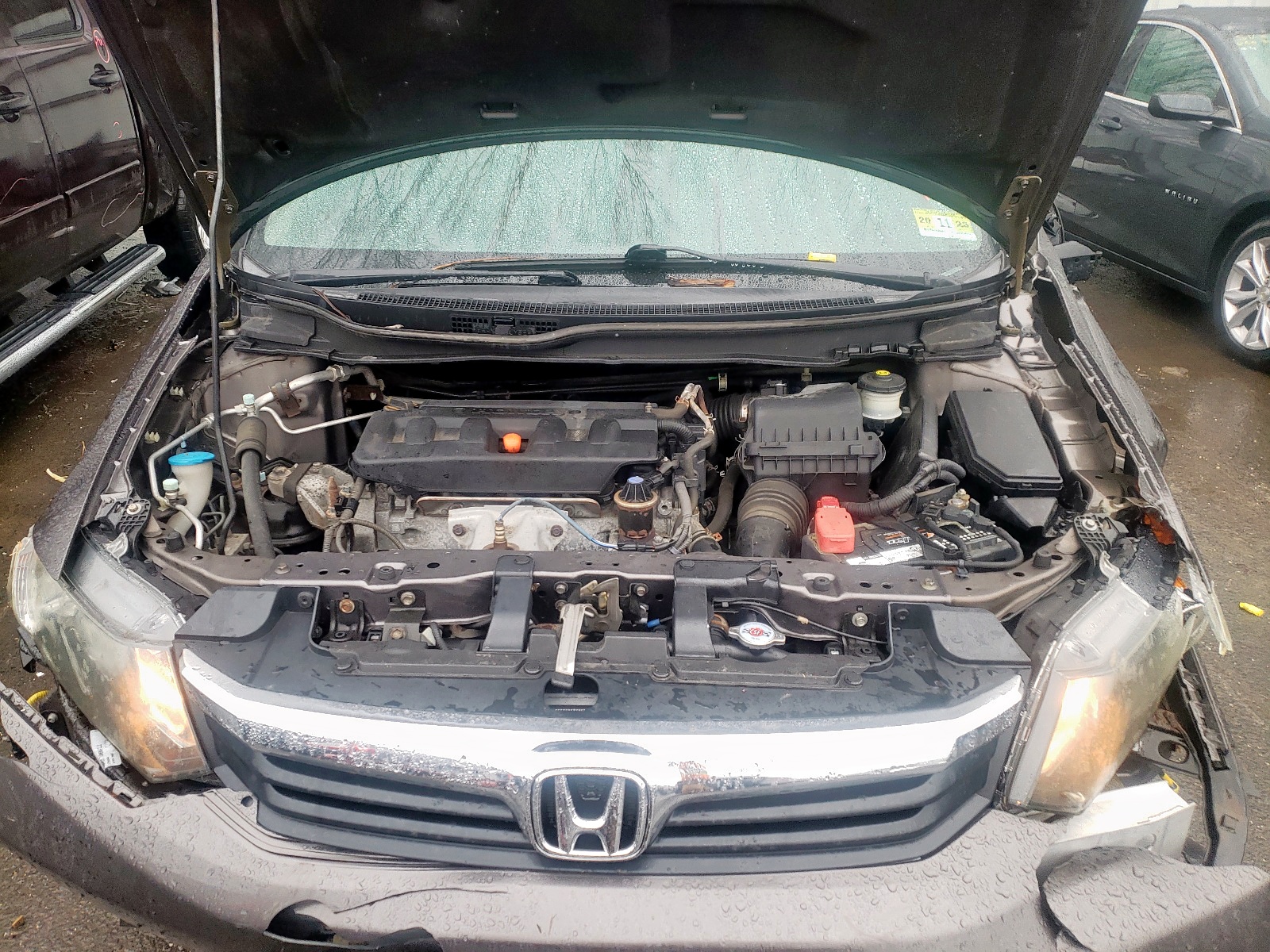 Photo 7 from auction – 2012 HONDA CIVIC LX with VIN 19XFB2F51CE383428