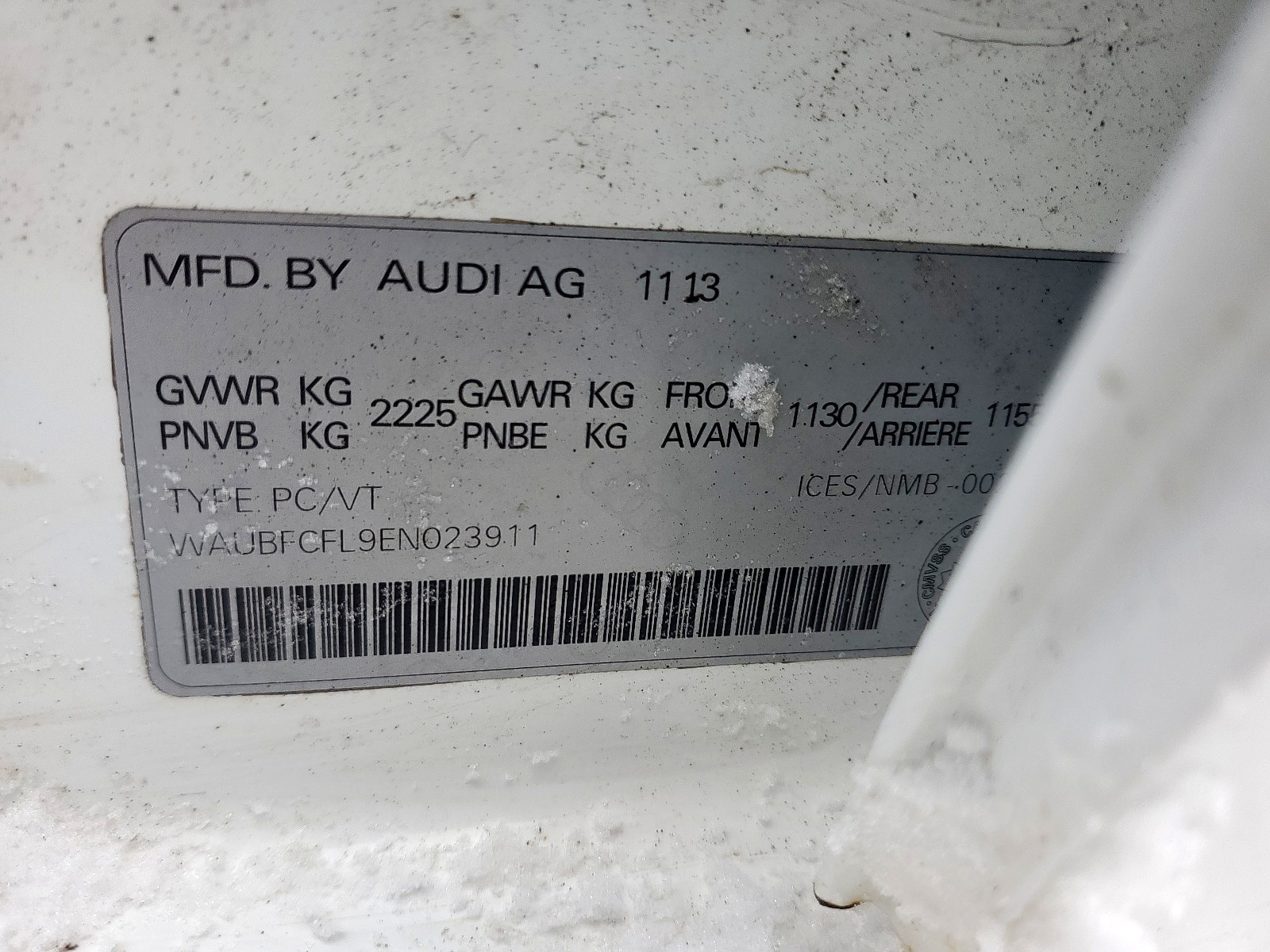 Photo 10 from auction – 2014 AUDI A4 PREMIUM with VIN WAUBFCFL9EN023911