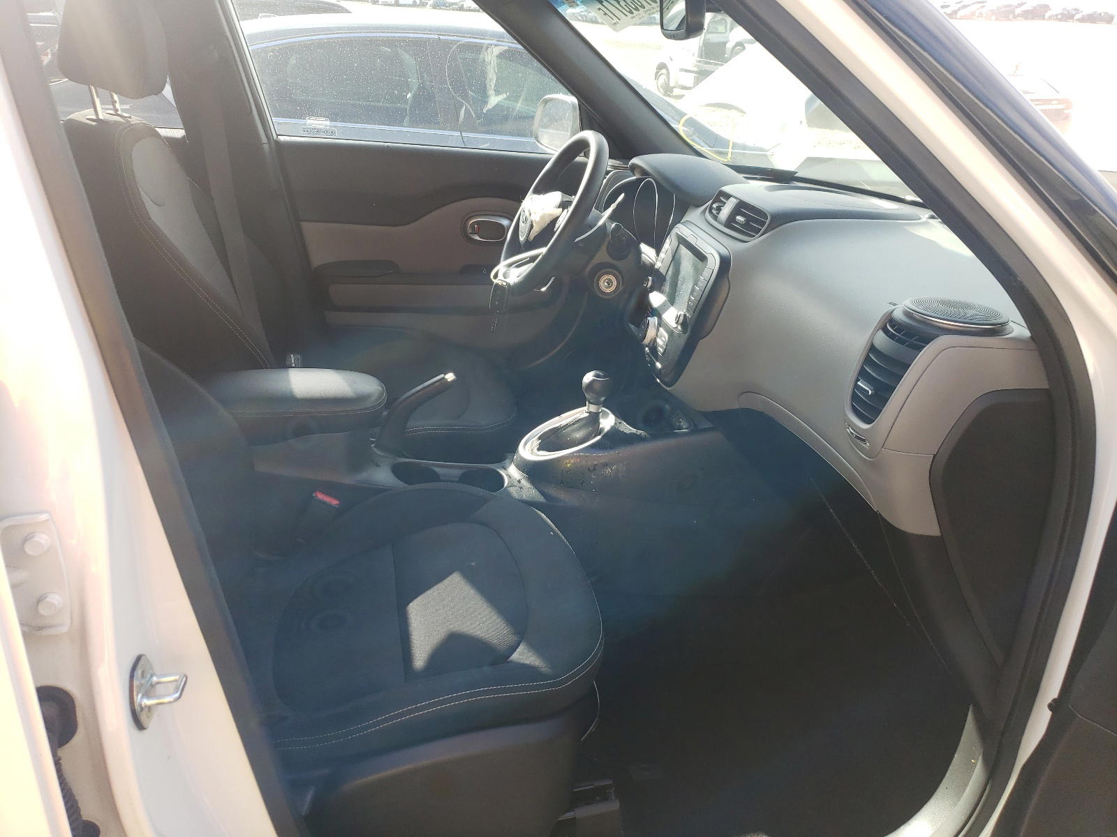 Photo 5 from auction – 2019 KIA SOUL + with VIN KNDJP3A59K7912017