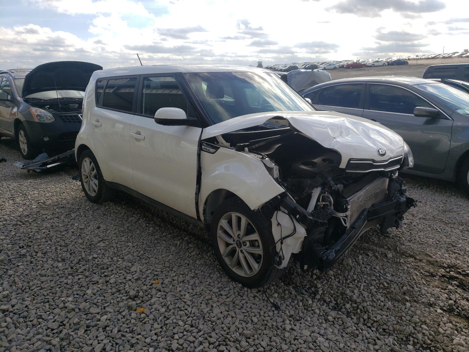 KIA SOUL + 2019 with VIN KNDJP3A59K7912017 - Photo from auction
