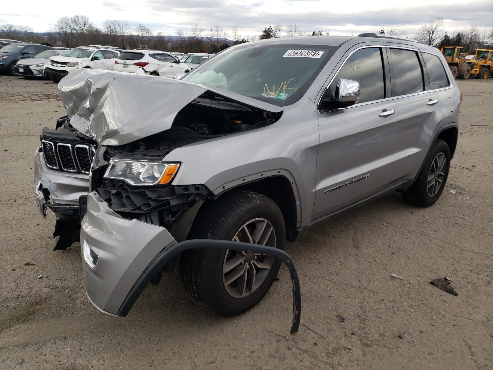 Photo 2 from auction – 2019 JEEP GRAND CHER with VIN 1C4RJFBG6KC665486