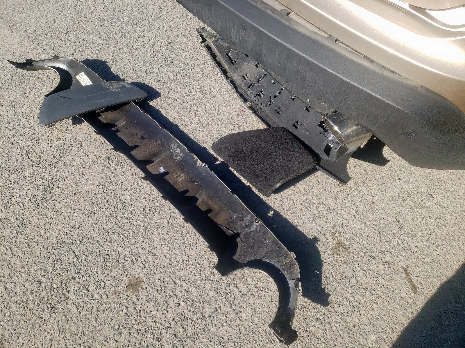 Photo 9 from auction – 2020 FORD EDGE SEL with VIN 2FMPK3J99LBB16190