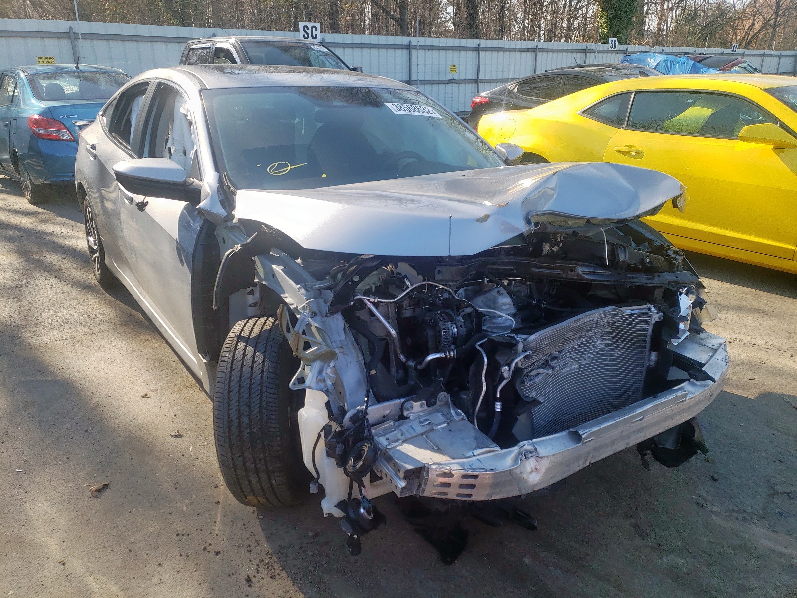 HONDA CIVIC EX 2018 with VIN 2HGFC2F86JH502682 - Photo from auction