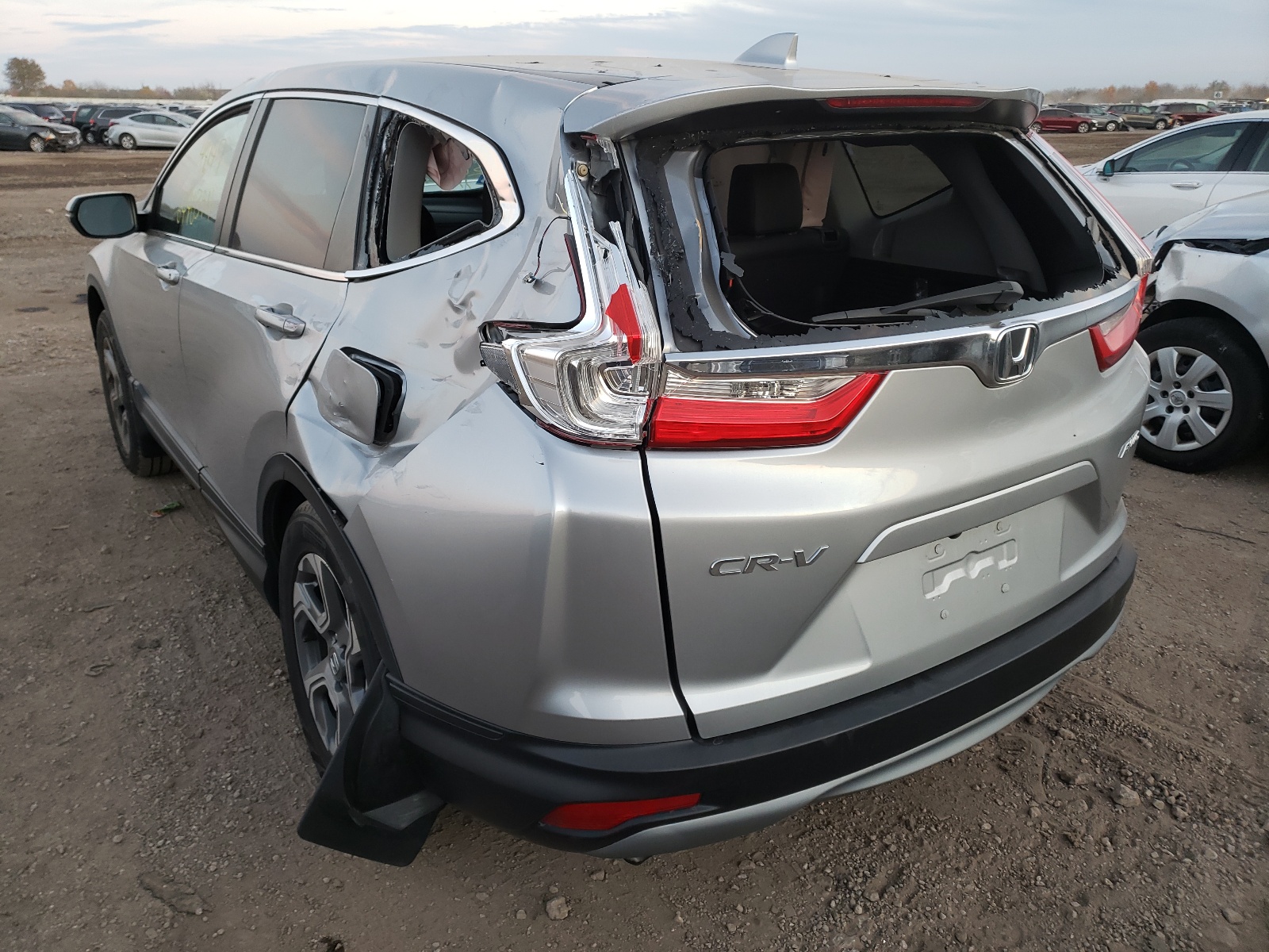 Photo 3 from auction – 2018 HONDA CR-V EXL with VIN 5J6RW2H89JL033178