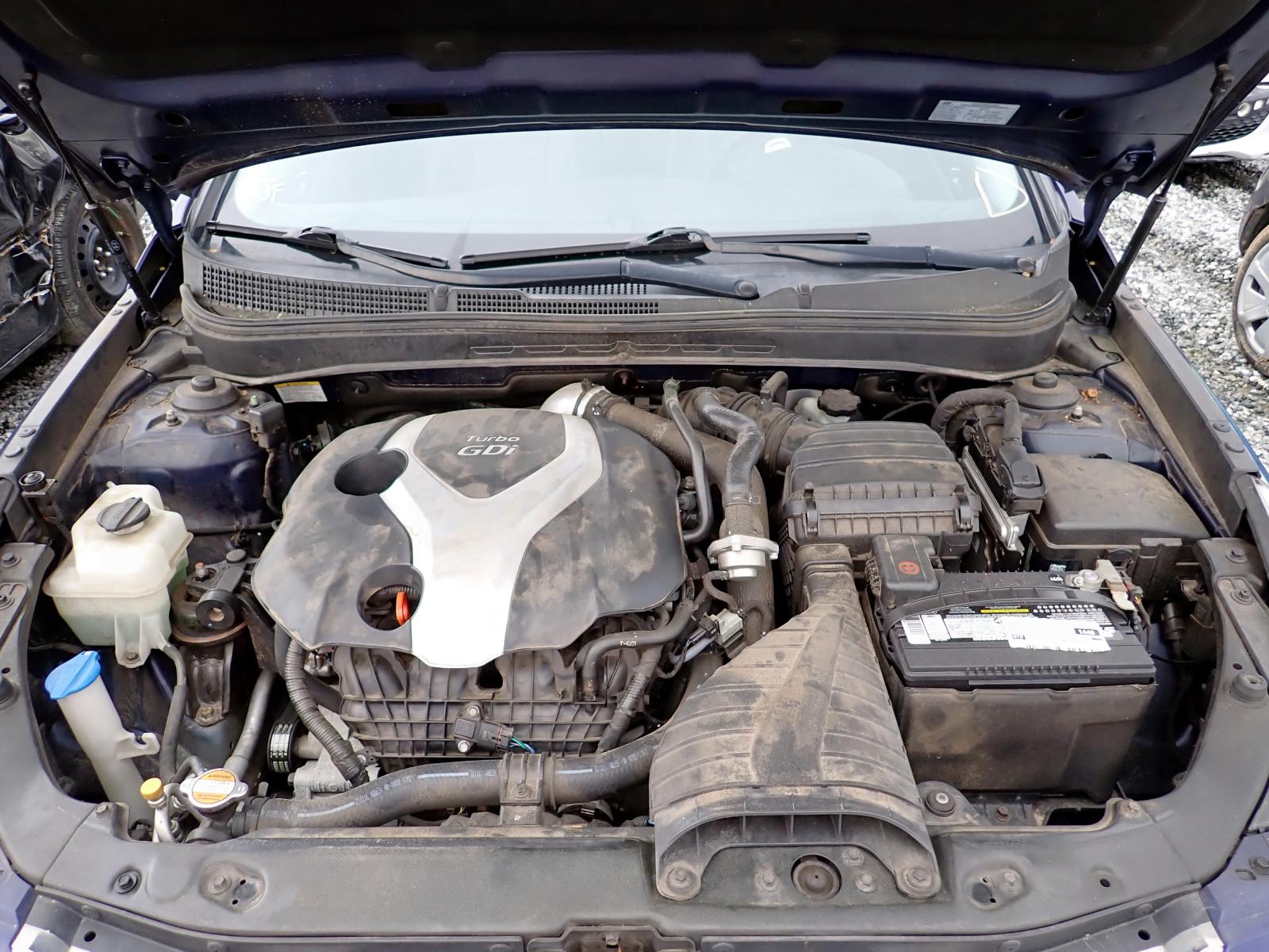 Photo 7 from auction – 2012 HYUNDAI SONATA SE with VIN 5NPEC4AB1CH485177